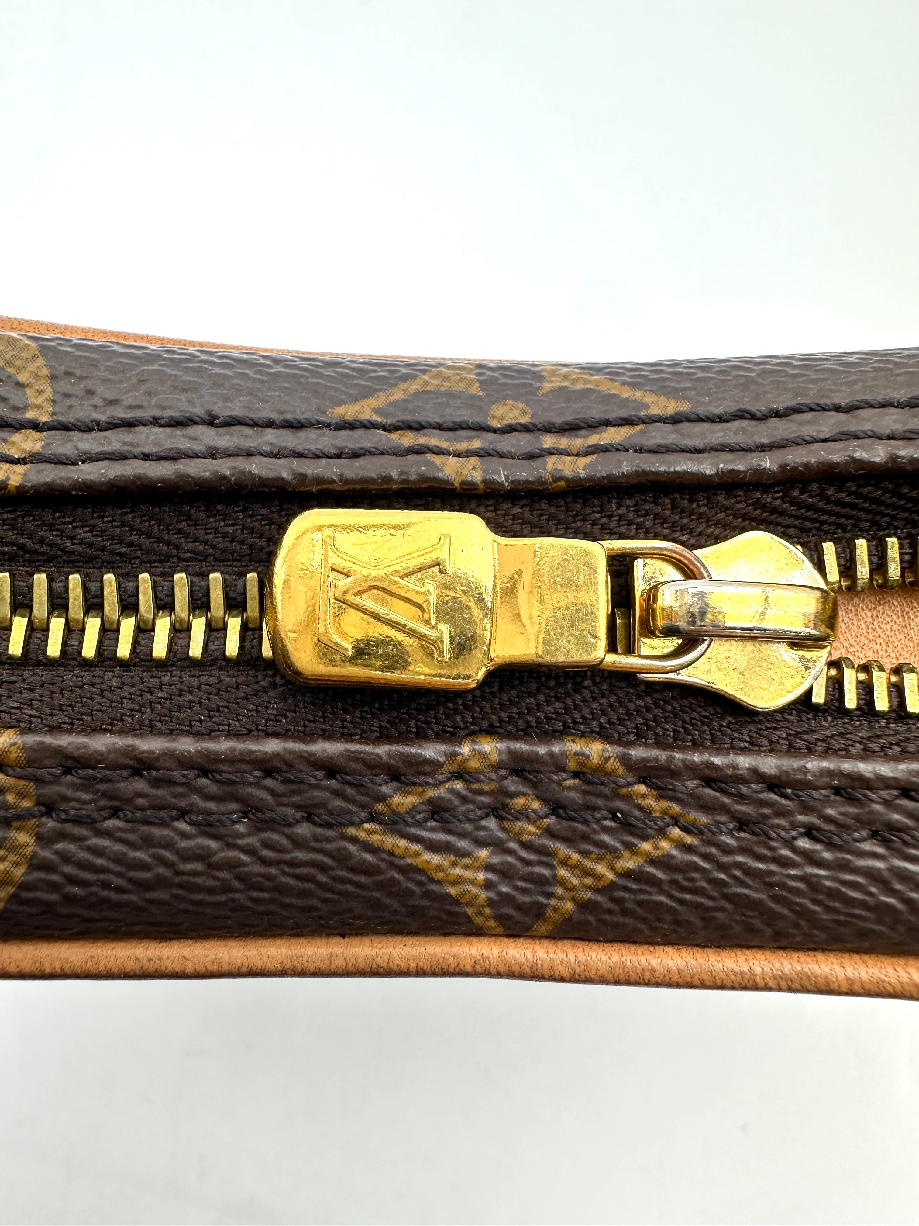 Louis Vuitton Loop Monogram Canvas Shoulder Bag LV2669