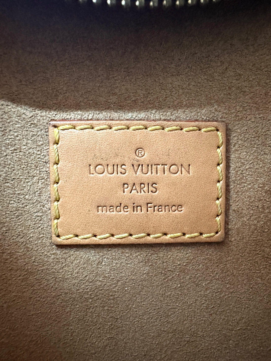 Louis Vuitton Loop Monogram Canvas Shoulder Bag LV2669