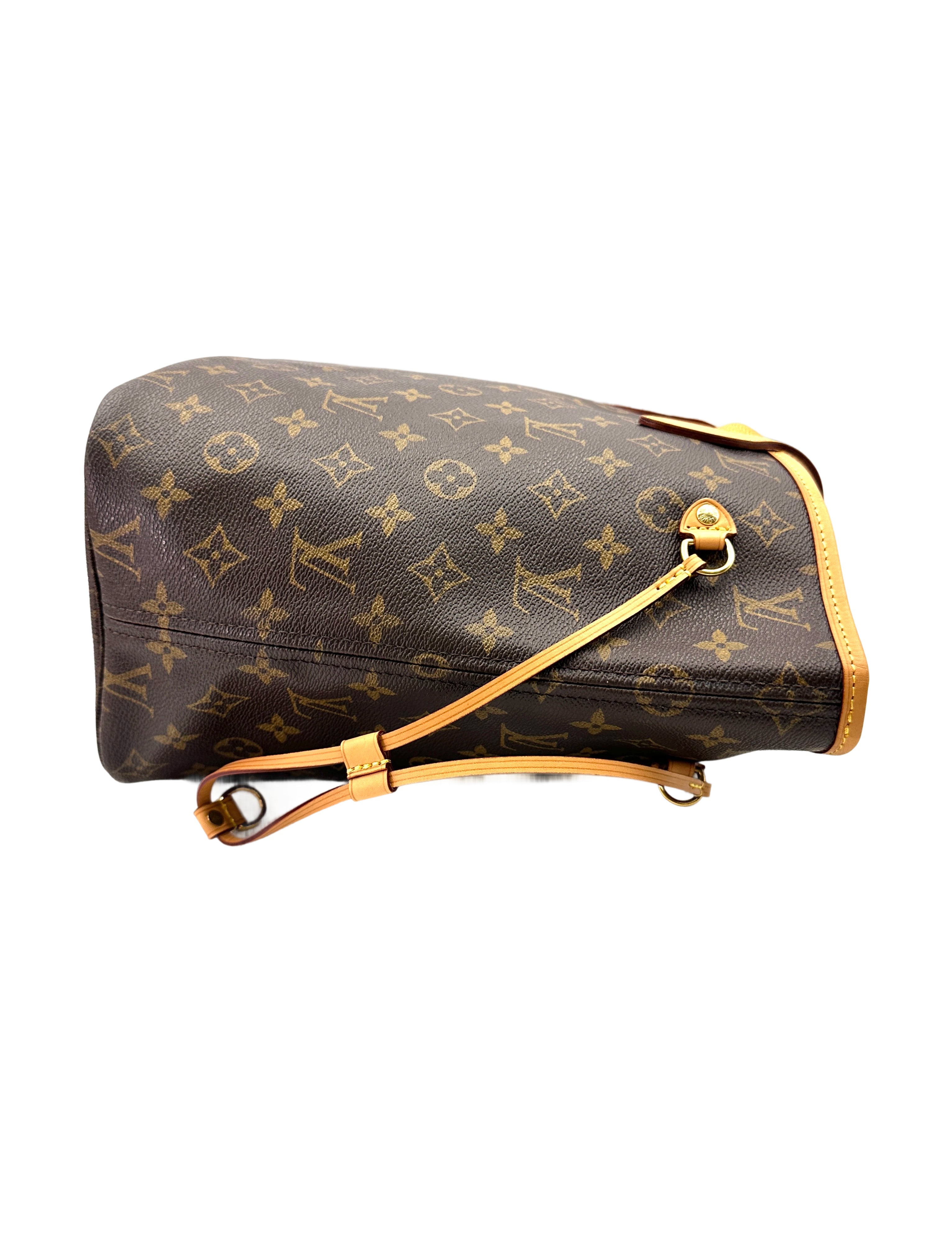 Louis Vuitton Neverfull Monogram Canvas Shoulder Bag LV2661