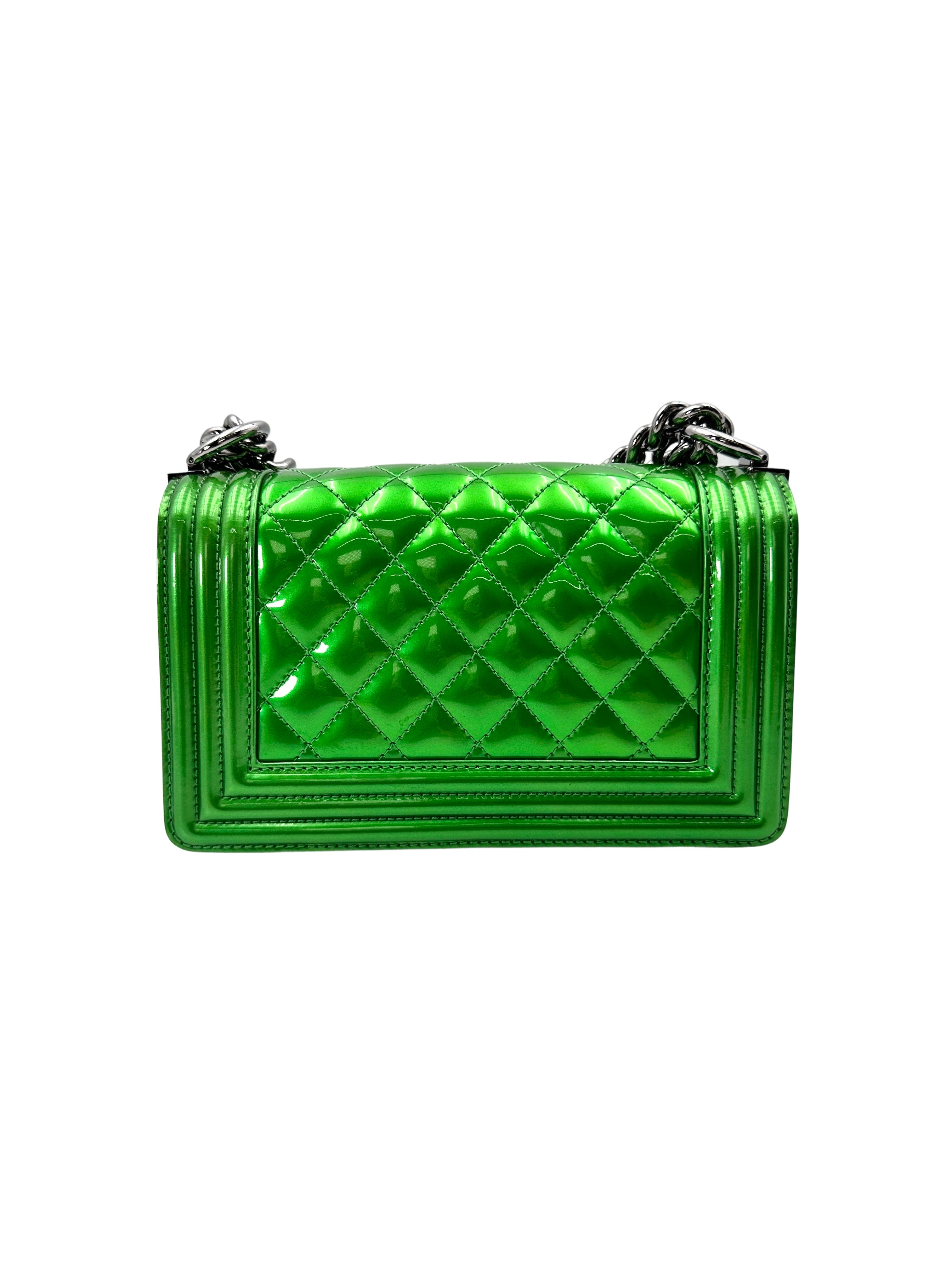 Chanel LeBoy Metallic Green Quilted Leather Small Size Flap Bag With Silver Buckle(19***36) CC1918