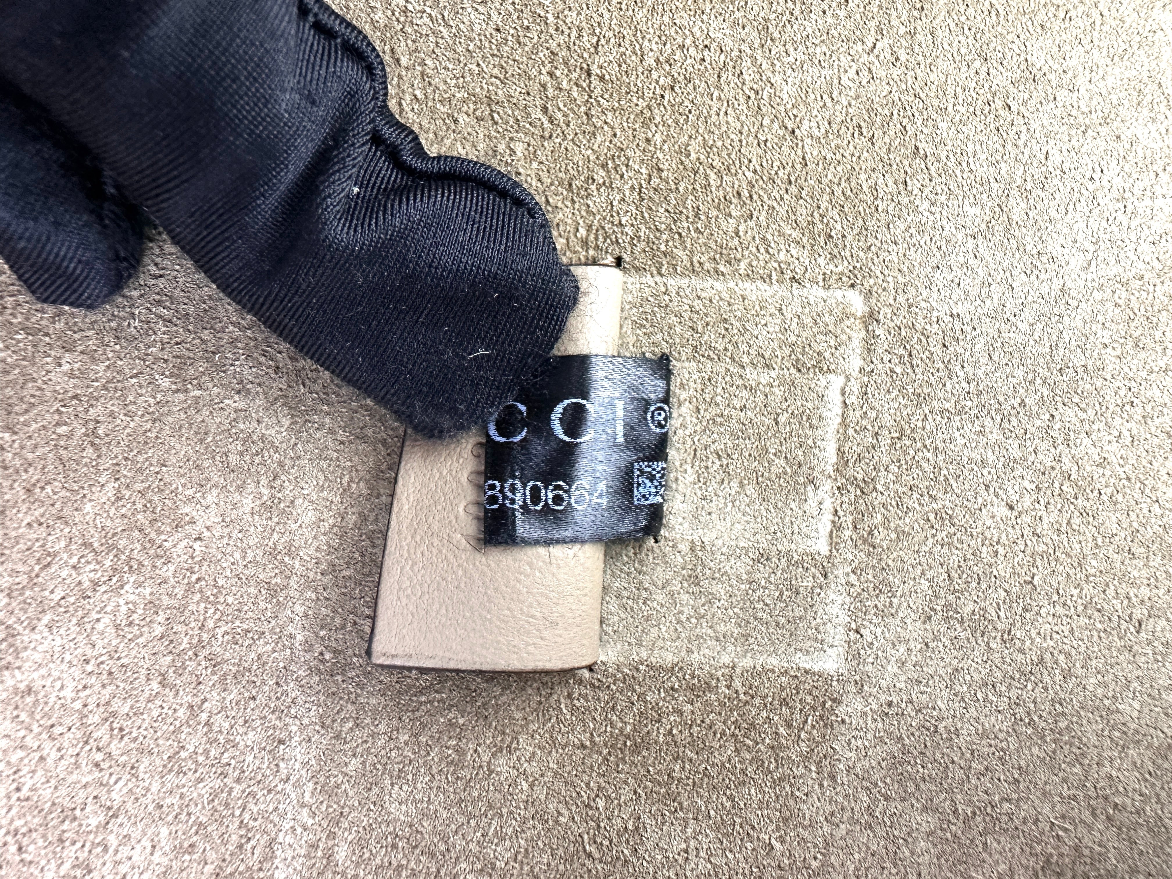 Gucci Dionysus GG Supreme Canvas Medium Size Shoulder Bag GG946