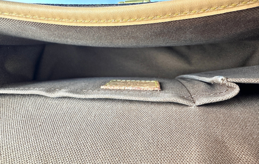 Louis Vuitton Sologne Monogram Canvas Shoulder Bag LV2675