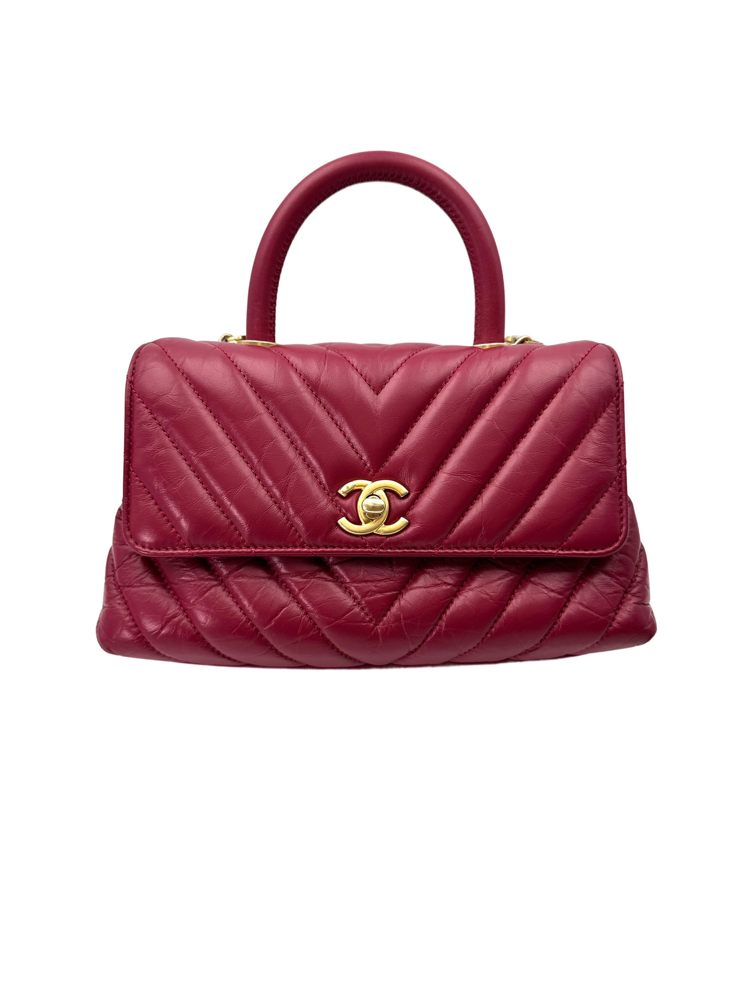 Chanel CoCo Handle Red Chevron Quilted Leather Small Size Shoulder Bag(26***49) CC1915