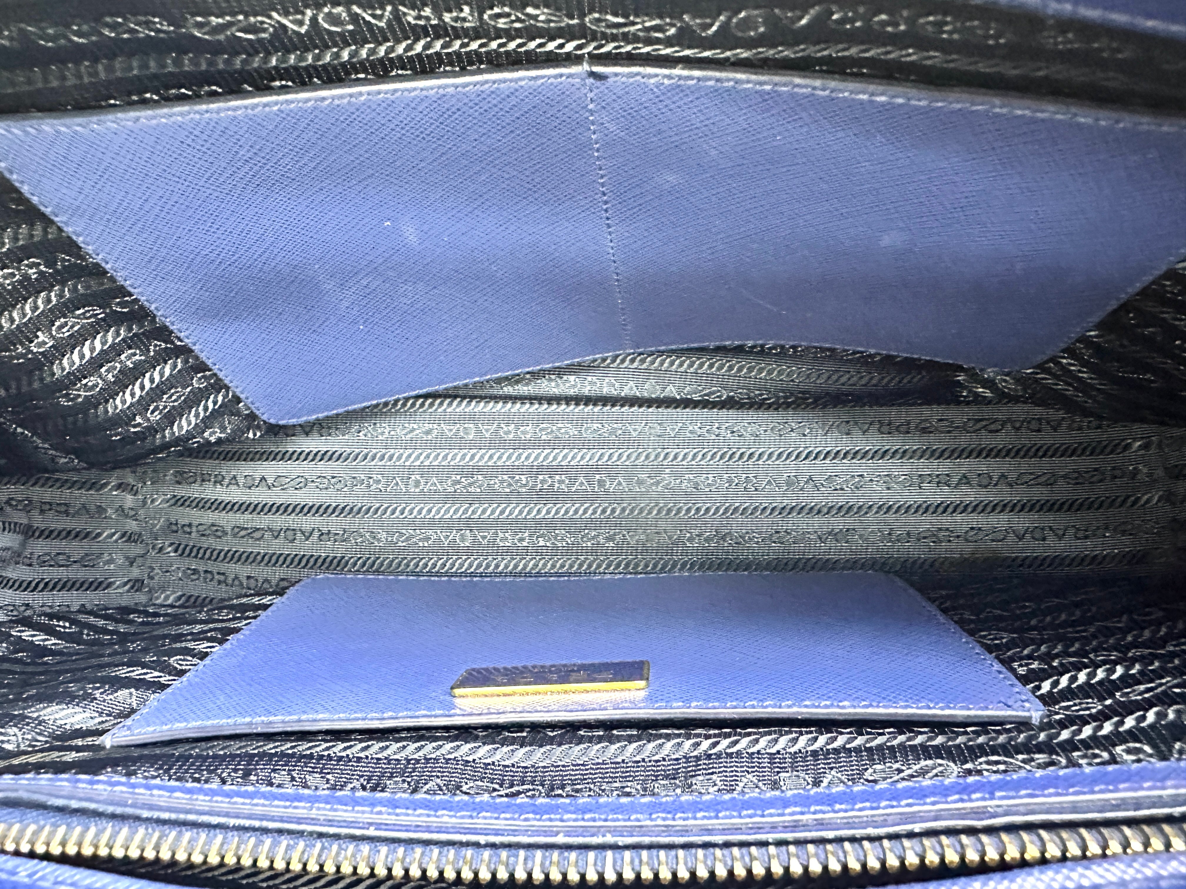 Prada Galleria Navy Saffiano Leather Handle Bag PR318