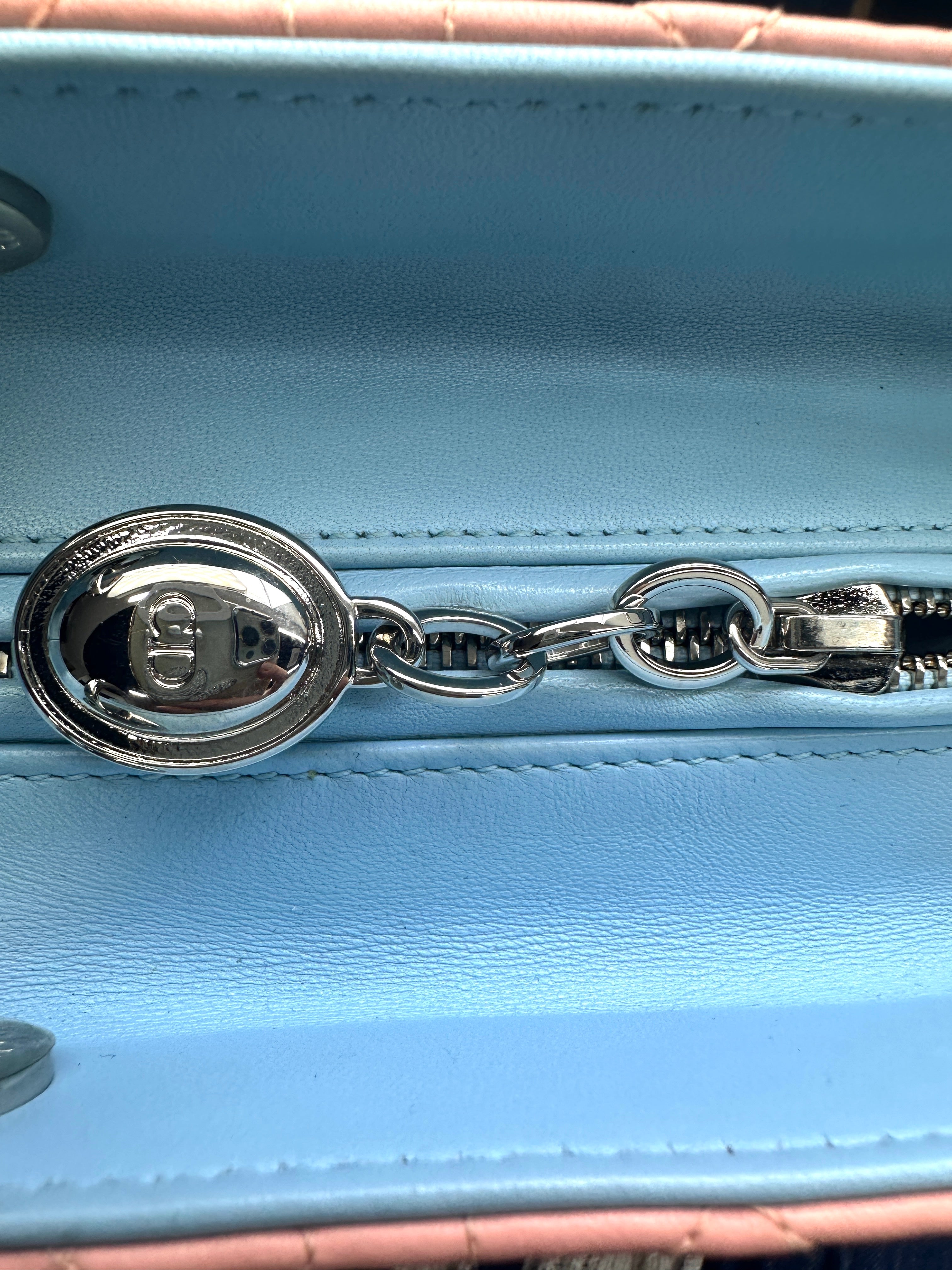 Christian Dior Lady Dior Pink Cannage Leather Blue Handle Bag With Silver Buckle DR723