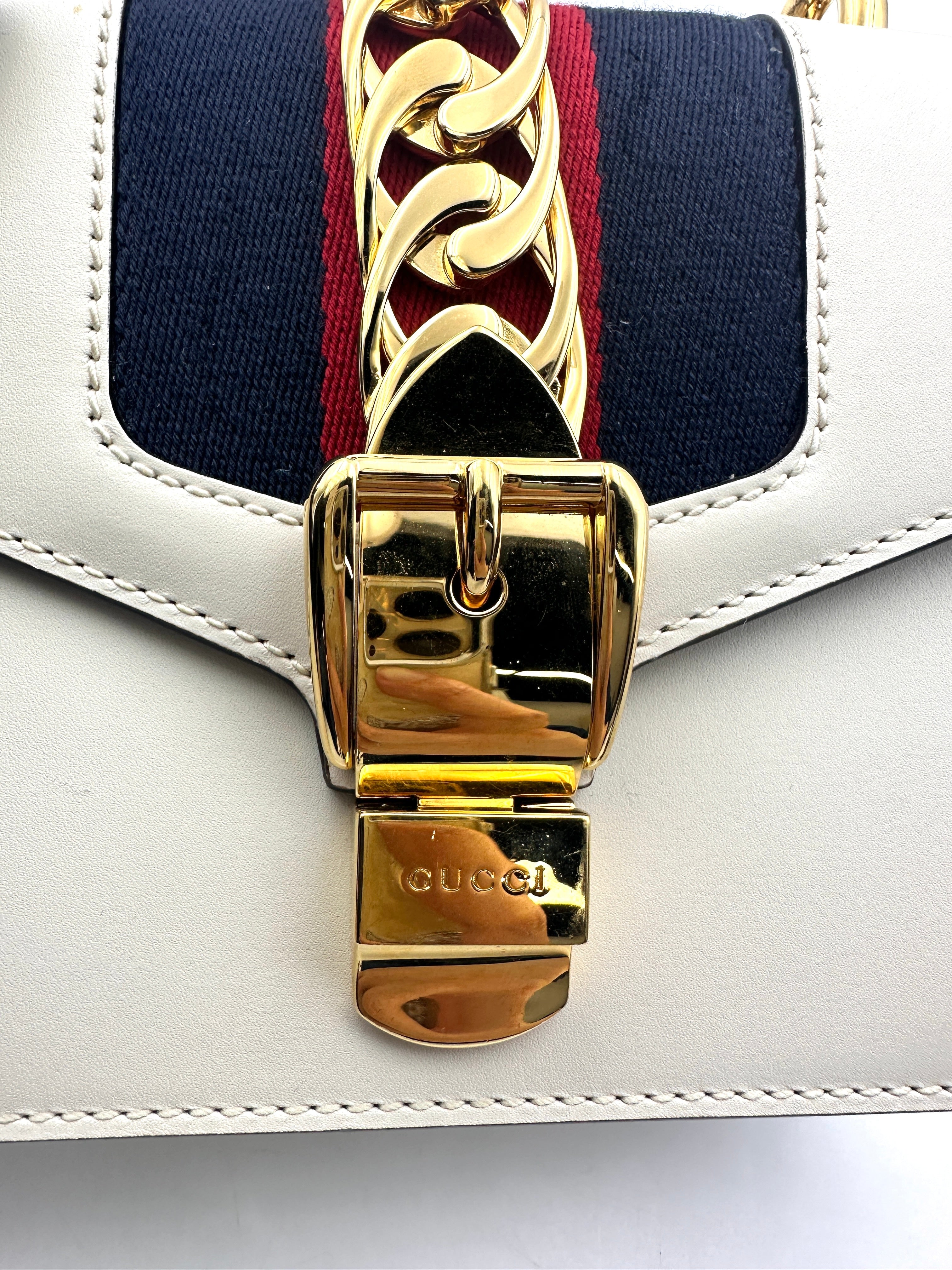 Gucci Sylvie White Leather Small Size Shoulder Bag GG952
