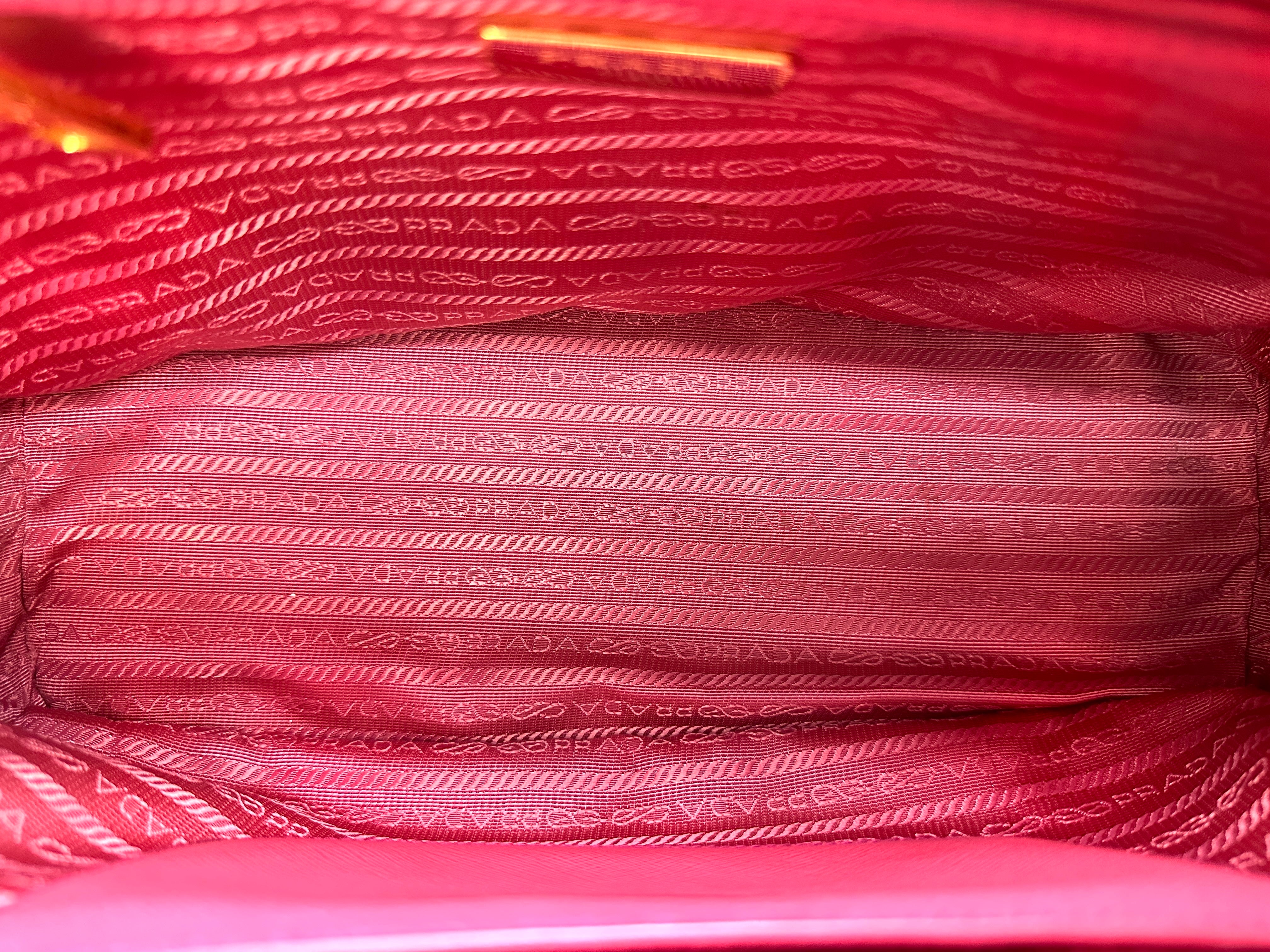 Prada Galleria Pink Saffiano Leather Handle Bag PR319-1