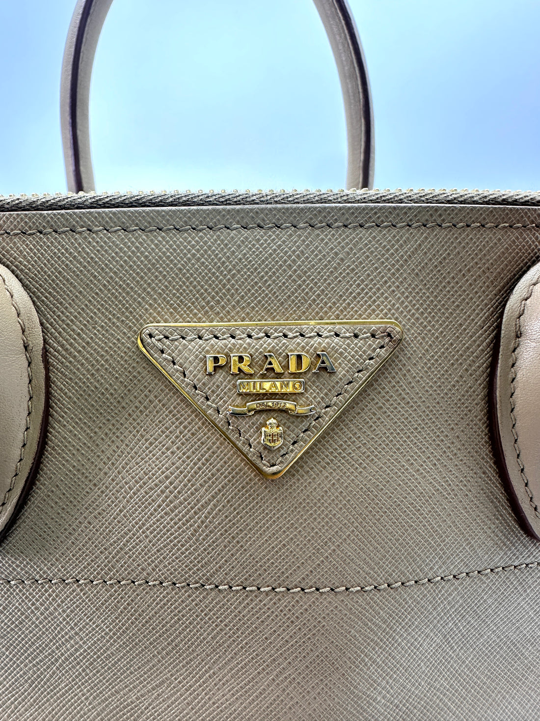 Prada Paradigme Beige Saffiano Leather Handle Bag PR320-1