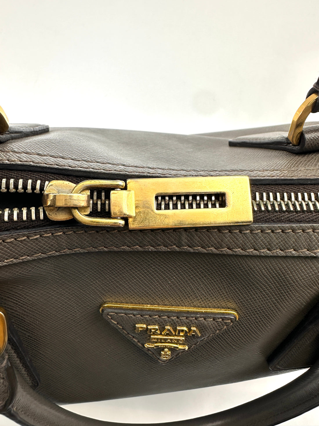 Prada Galleria Grey Saffiano Leather Handle Bag PR316