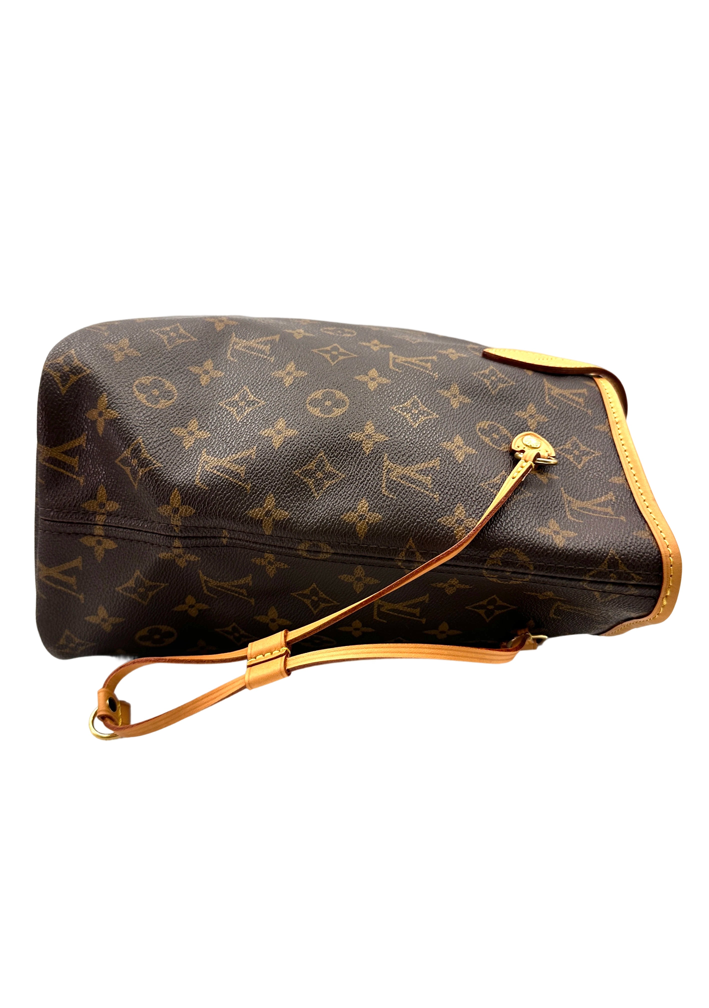 Louis Vuitton Neverfull Monogram Canvas Shoulder Bag LV2684
