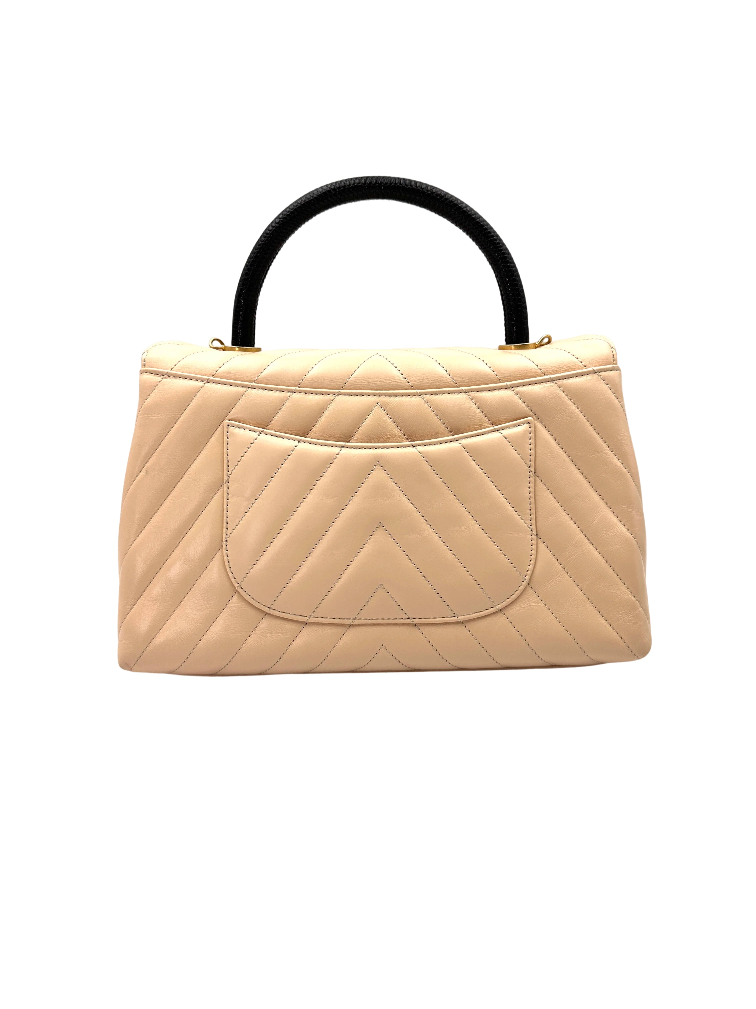 Chanel CoCo Handle Beige Chevron Quilted Leather Shoulder Bag(25***26) CC1930