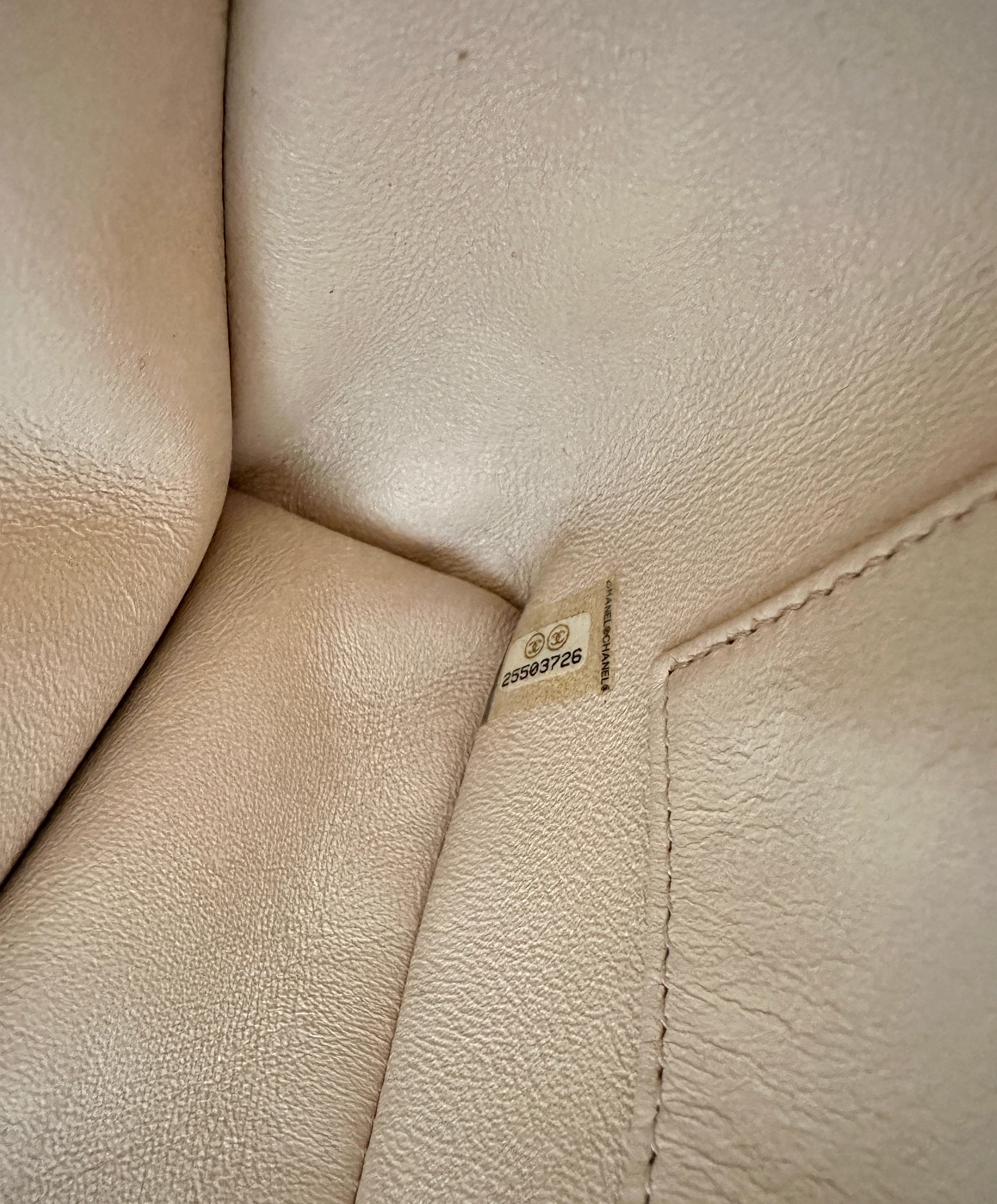 Chanel CoCo Handle Beige Chevron Quilted Leather Shoulder Bag(25***26) CC1930