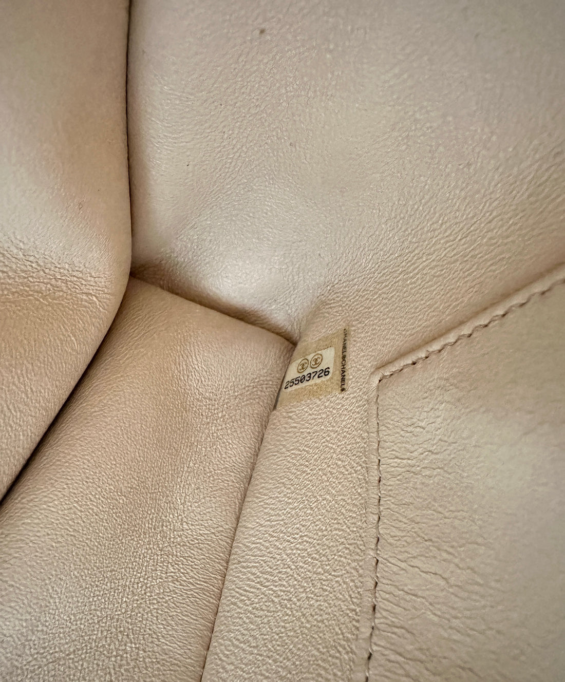 Chanel CoCo Handle Beige Chevron Quilted Leather Shoulder Bag(25***26) CC1930