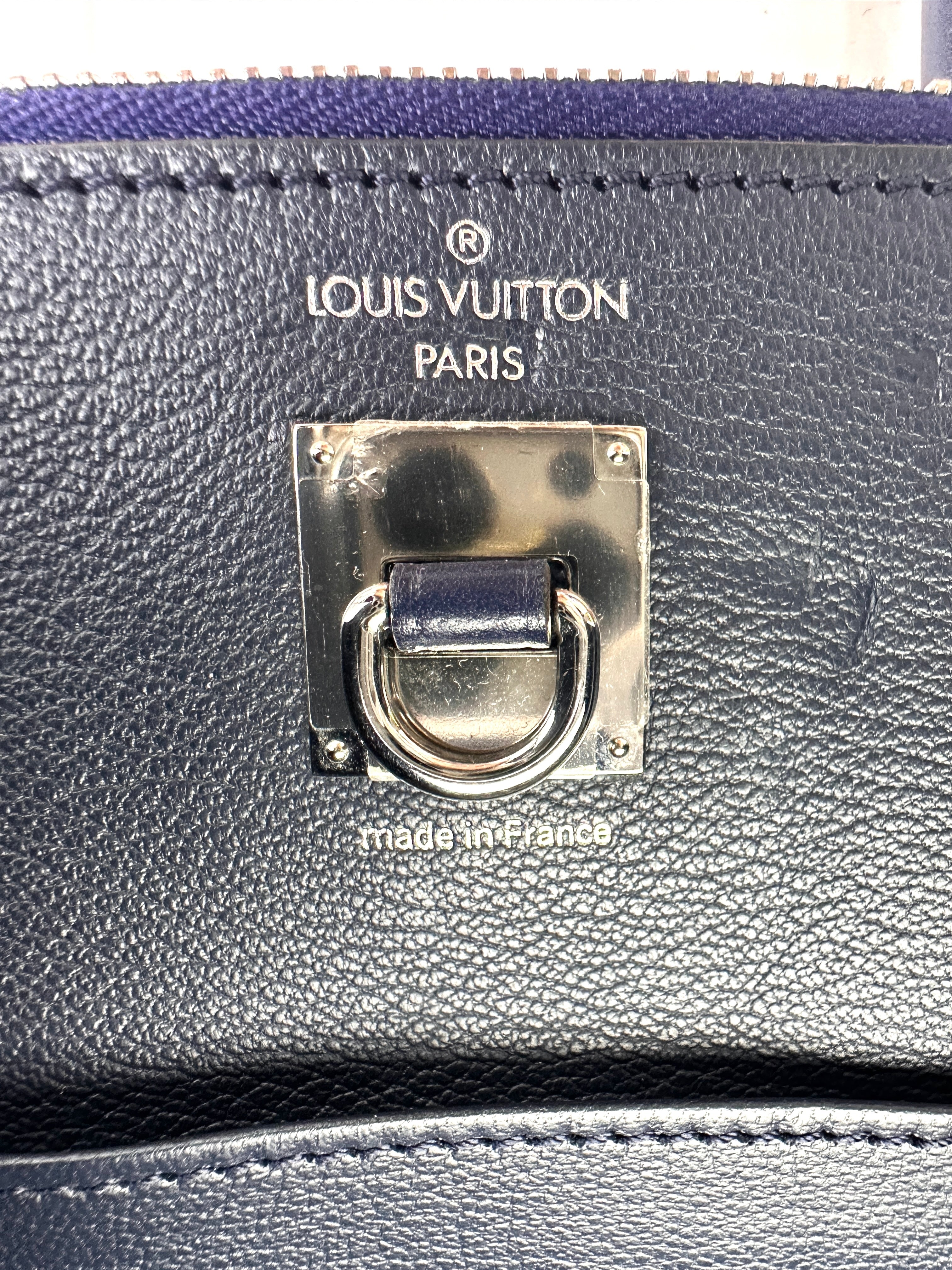 Louis Vuitton City Steamer Alligator Crocodile Leather Handle Bag LV2686