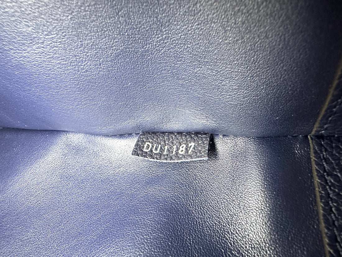 Louis Vuitton City Steamer Black Grained Leather Handle Bag LV2697
