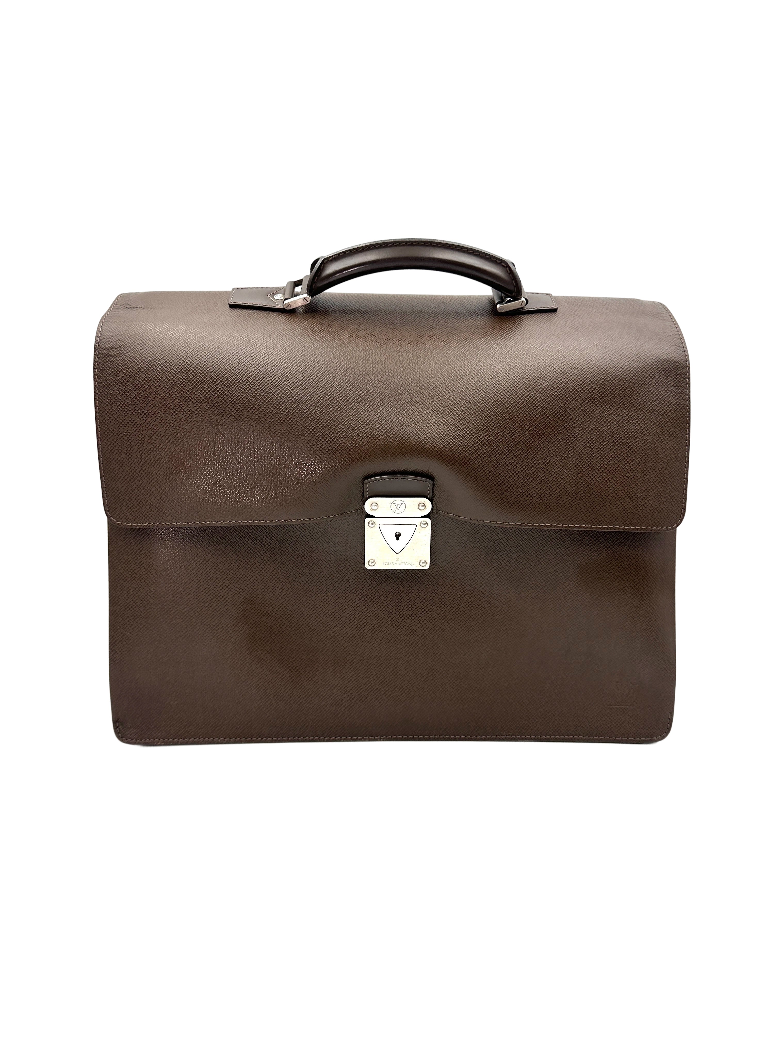 Louis Vuitton Brown Taiga Leather Handle Bag LV2690