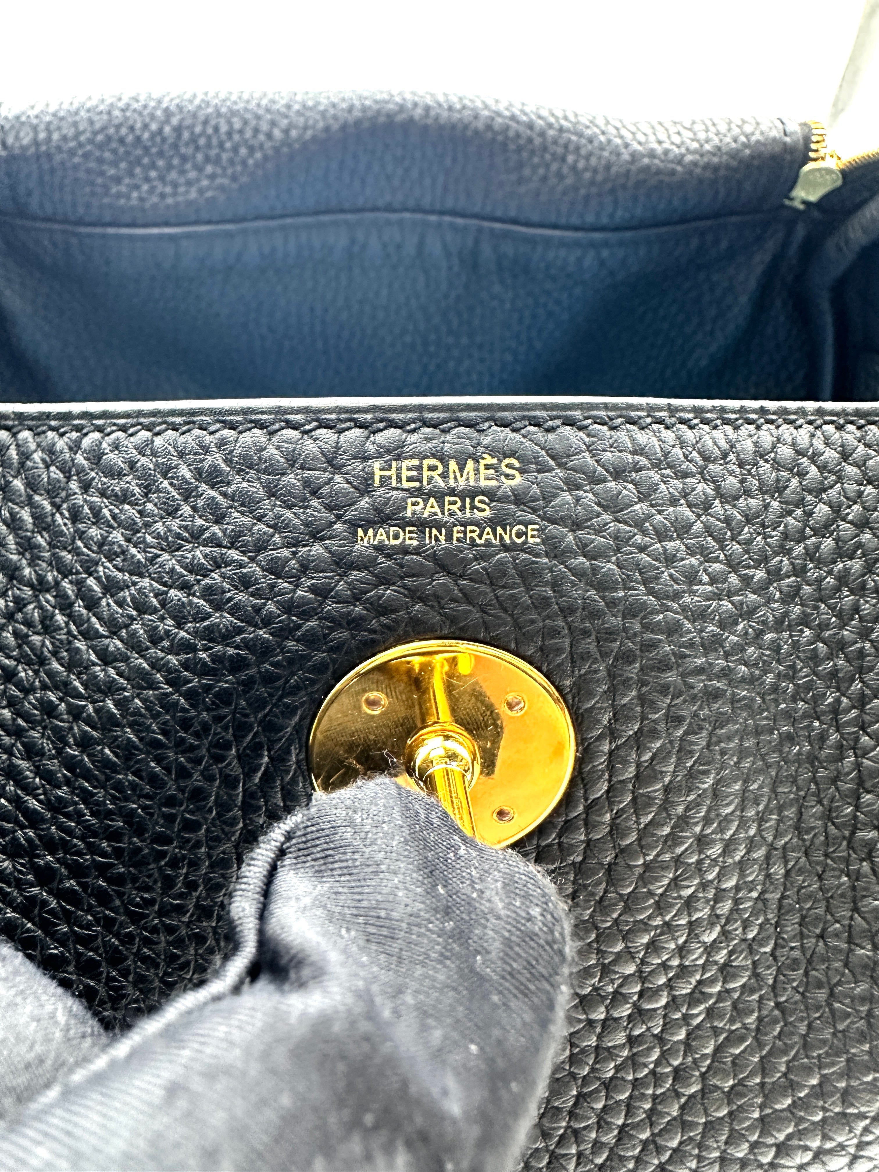 Hermes Lindy26 Black Clemence Leather Handle Bag HR107
