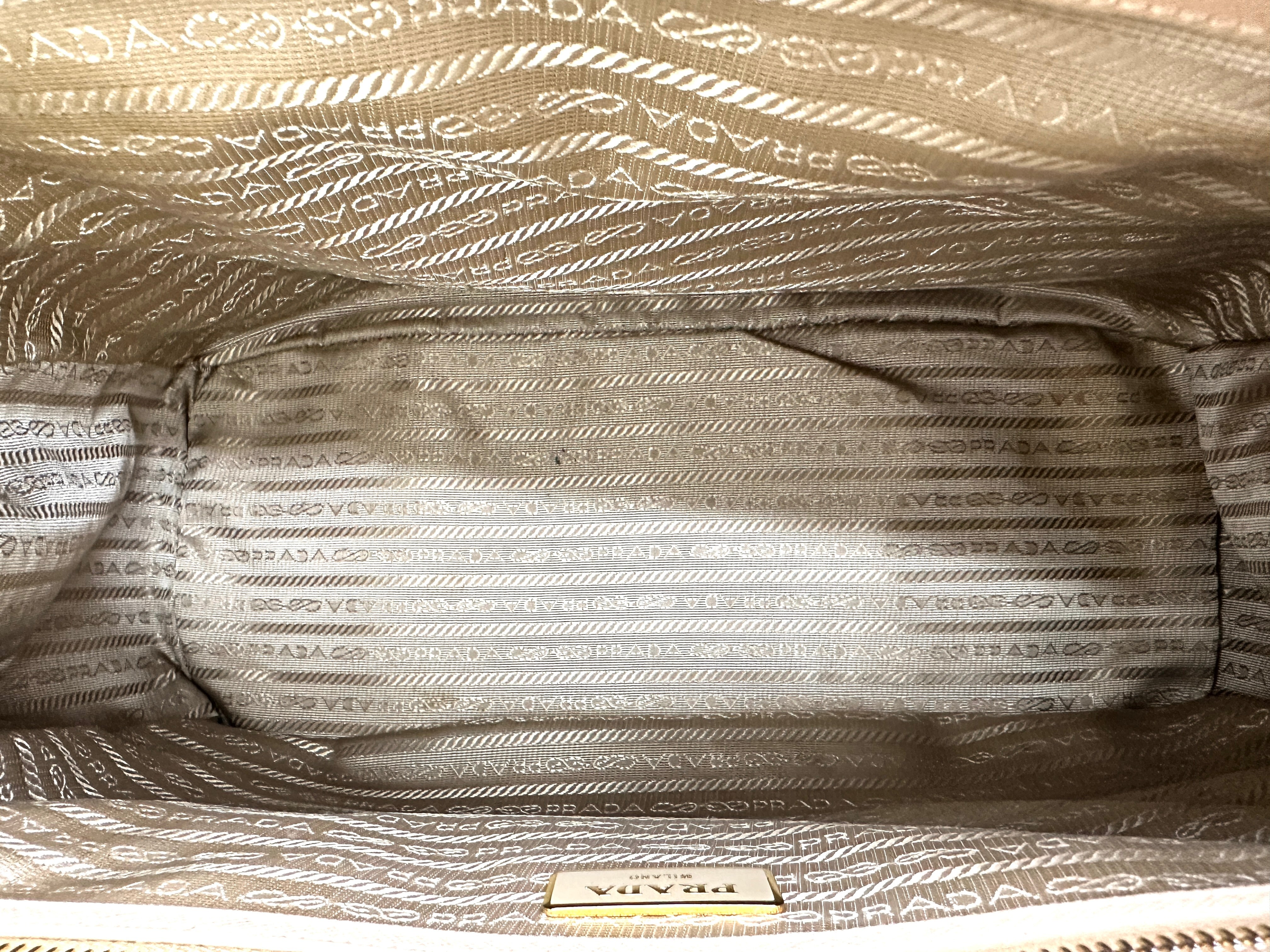 Prada Galleria Beige Saffiano Leather Handle Bag PR319