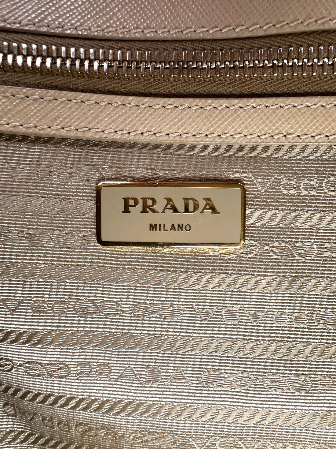 Prada Galleria Beige Saffiano Leather Handle Bag PR319