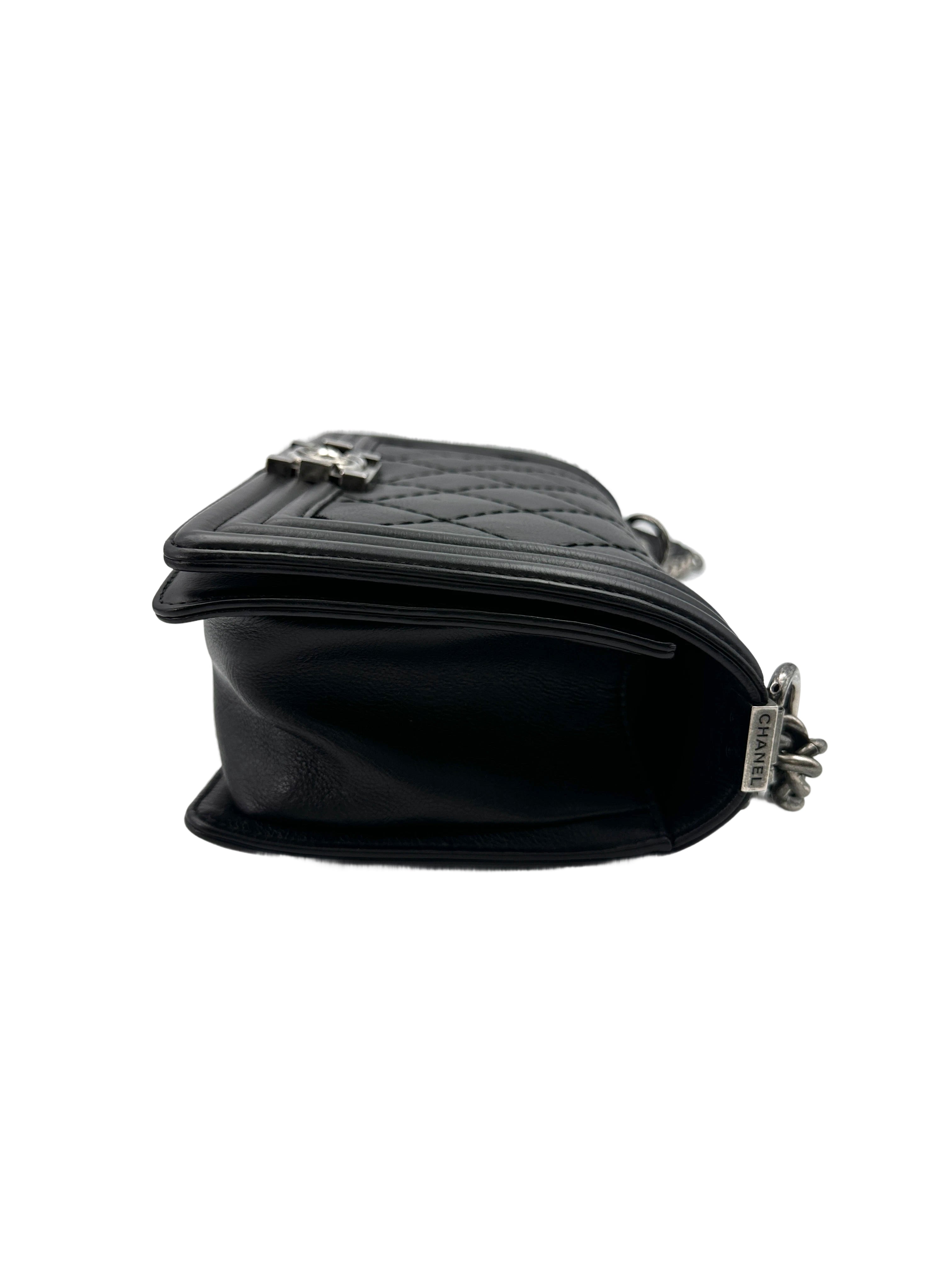 Chanel LeBoy Navy Quilted Leather Medium Size Flap Bag With Silver Buckle(23***81) CC1925