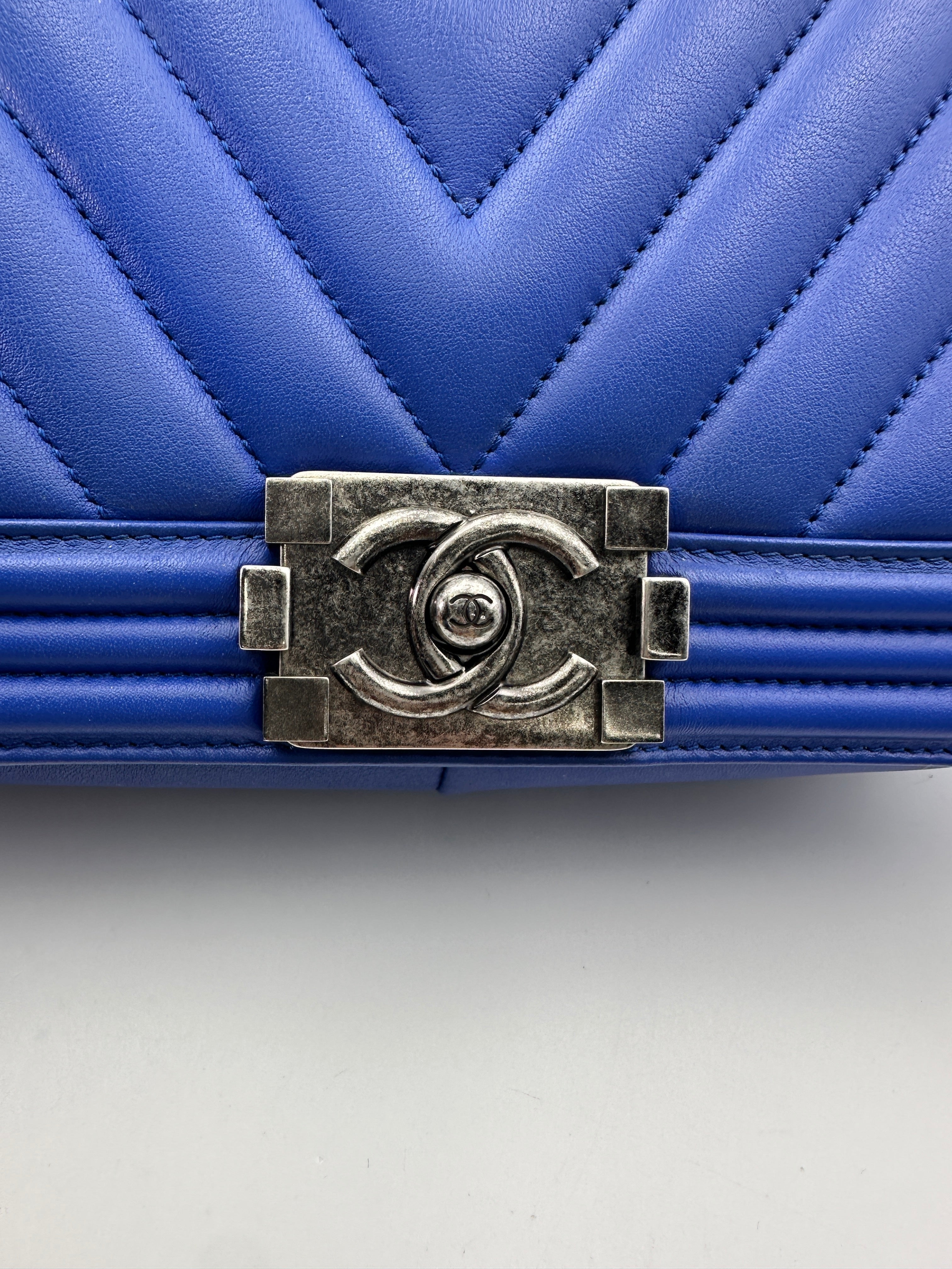 Chanel LeBoy Black Chevron Quilted Leather Flap Bag With Silver Buckle(22***64) CC1927