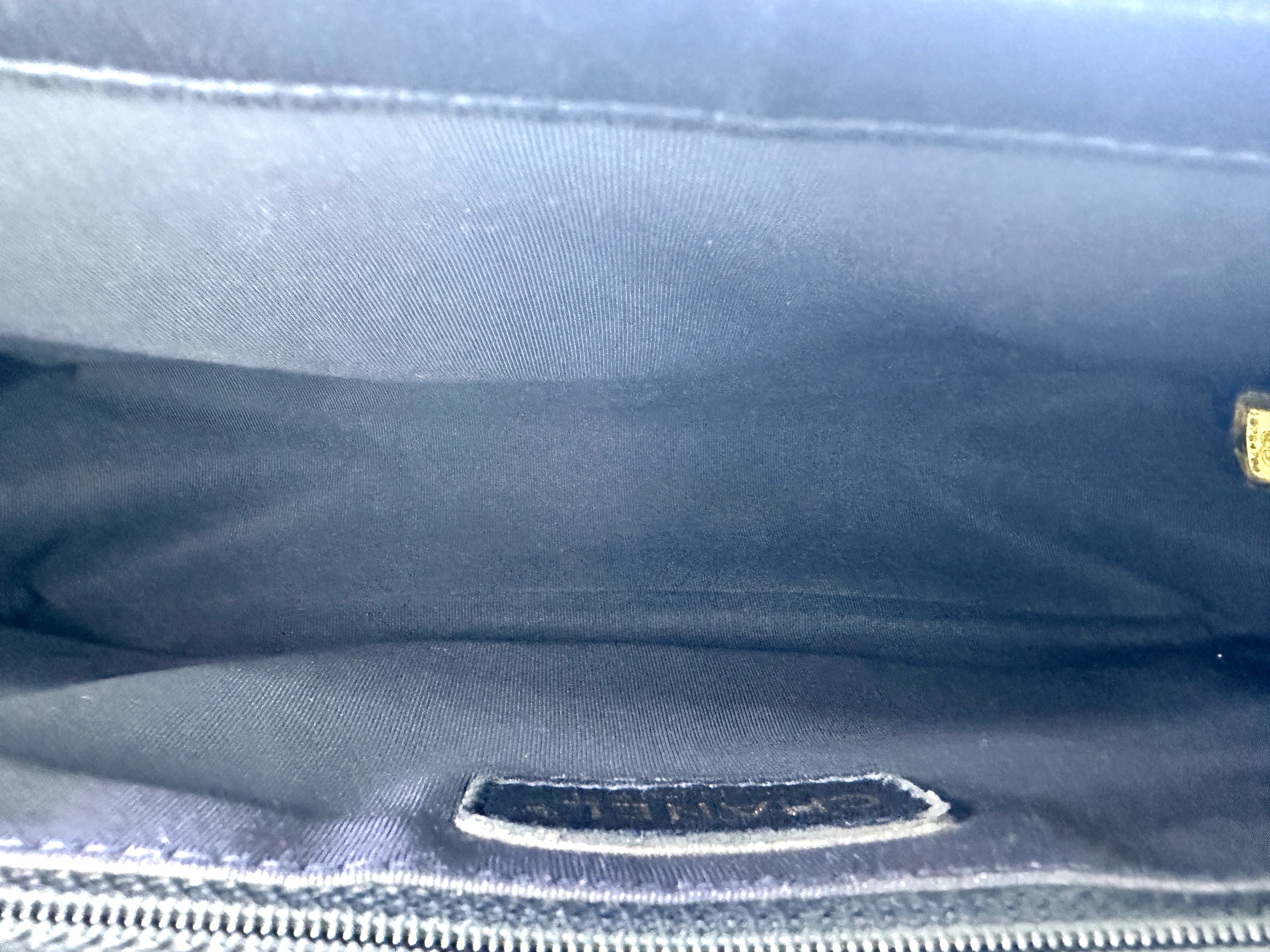 Chanel LeBoy Navy Cube Embossed Flap Bag(18***00) CC1926