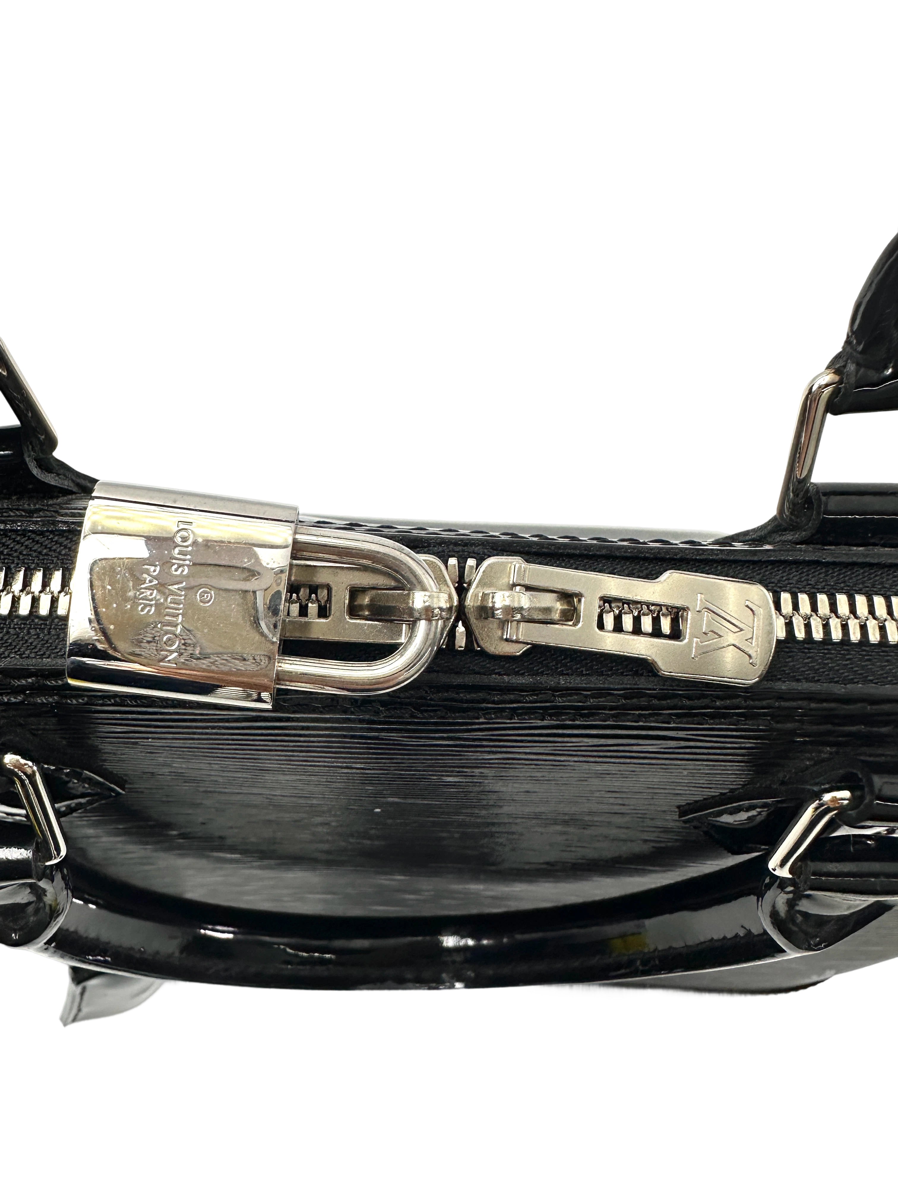 Louis Vuitton Alma GM Black Epi Leather Handle Bag LV2700