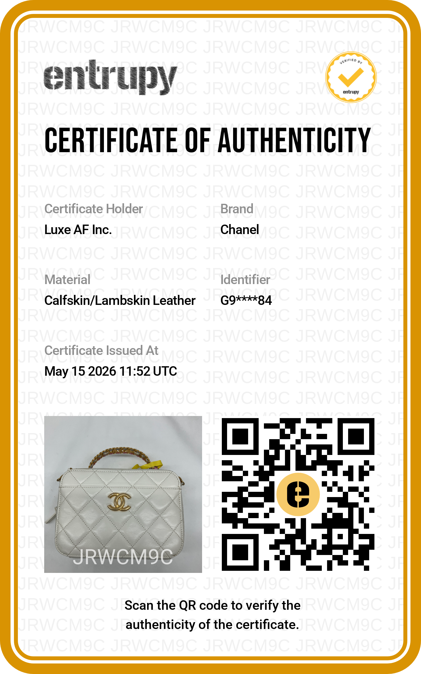 Chanel 22S White Quilted Leather Vanity Case With Rainbow Chain(C9***84) IRIS218