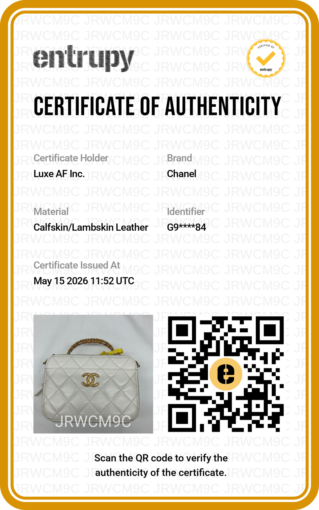 Chanel 22S White Quilted Leather Vanity Case With Rainbow Chain(C9***84) IRIS218