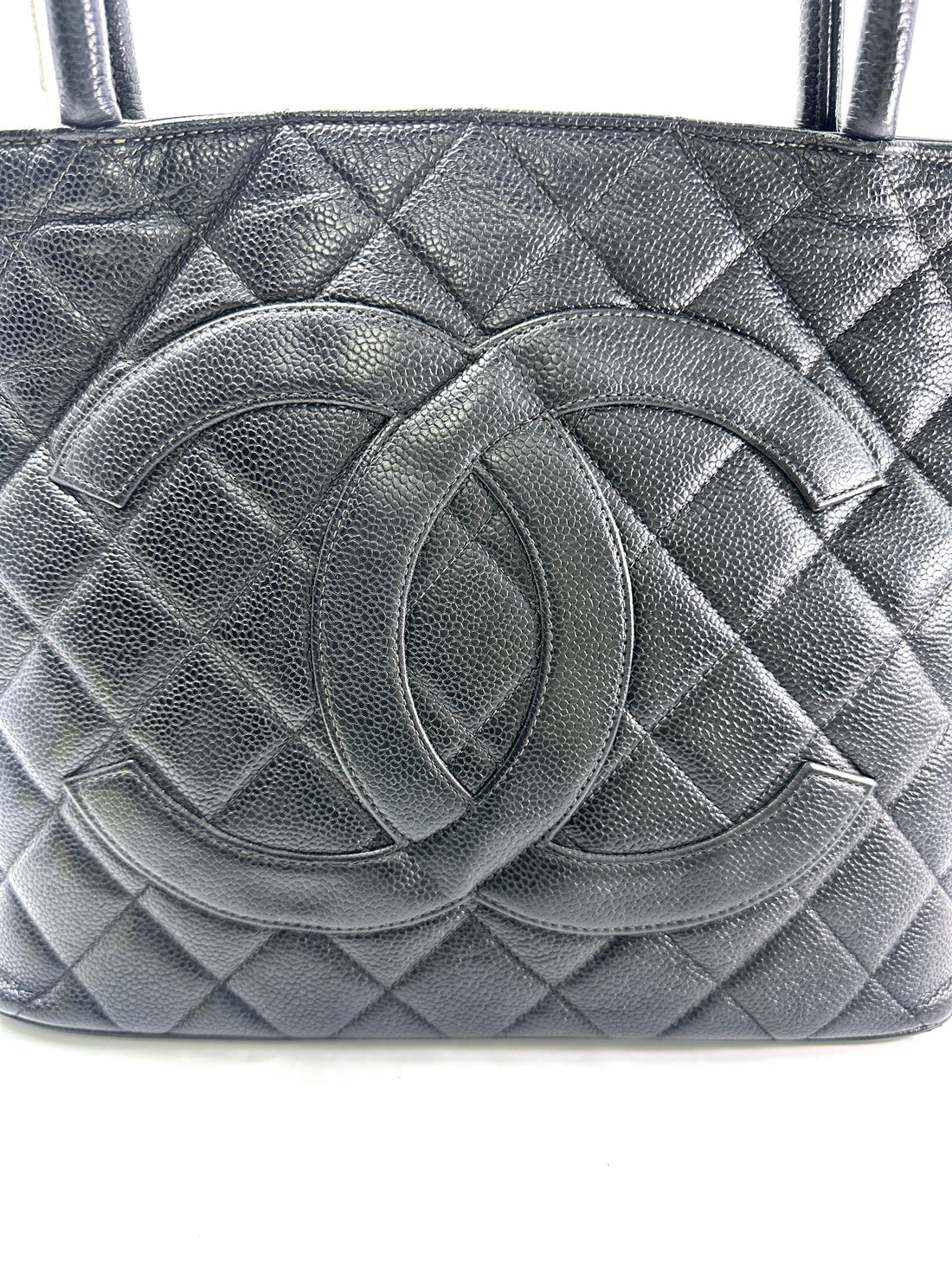 Chanel Medallion Black Quilted Leather Tote Handle Bag(56***95) CC1934
