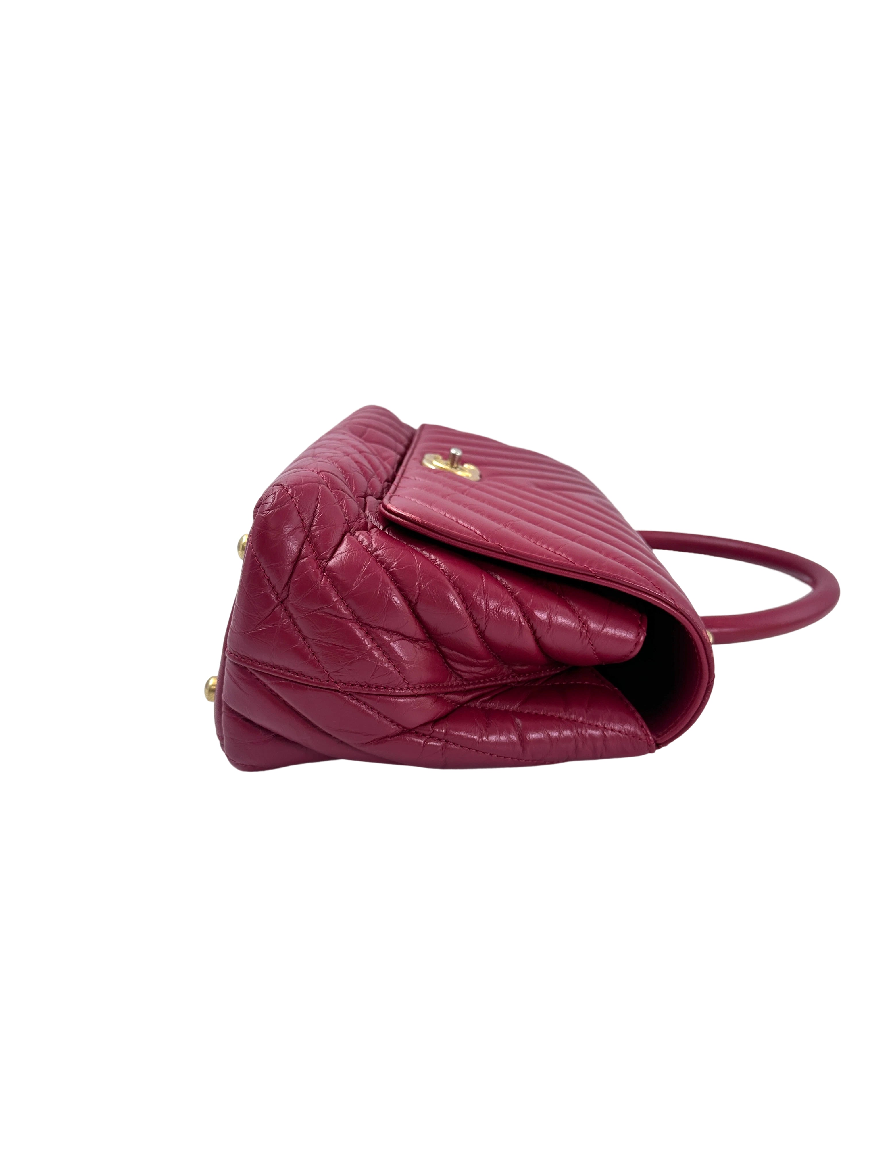 Chanel CoCo Handle Red Chevron Quilted Calfskin Medium Size Shoulder Bag(26***49) CC1933