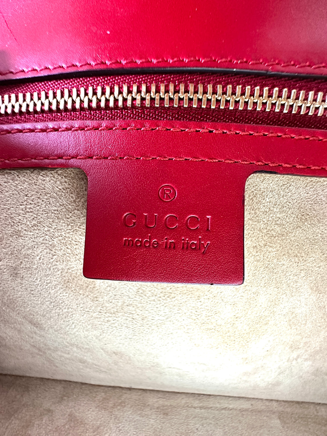 Gucci Sylvie Red Leather Medium Size Shoulder Bag GG965