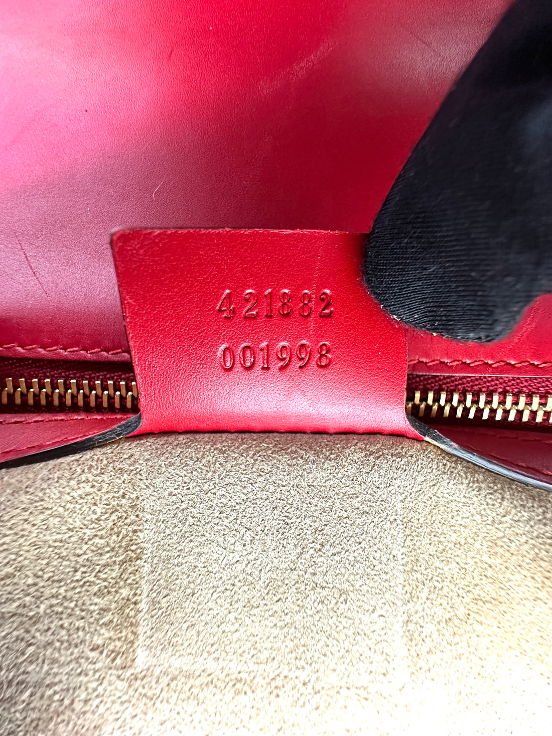 Gucci Sylvie Red Leather Medium Size Shoulder Bag GG965
