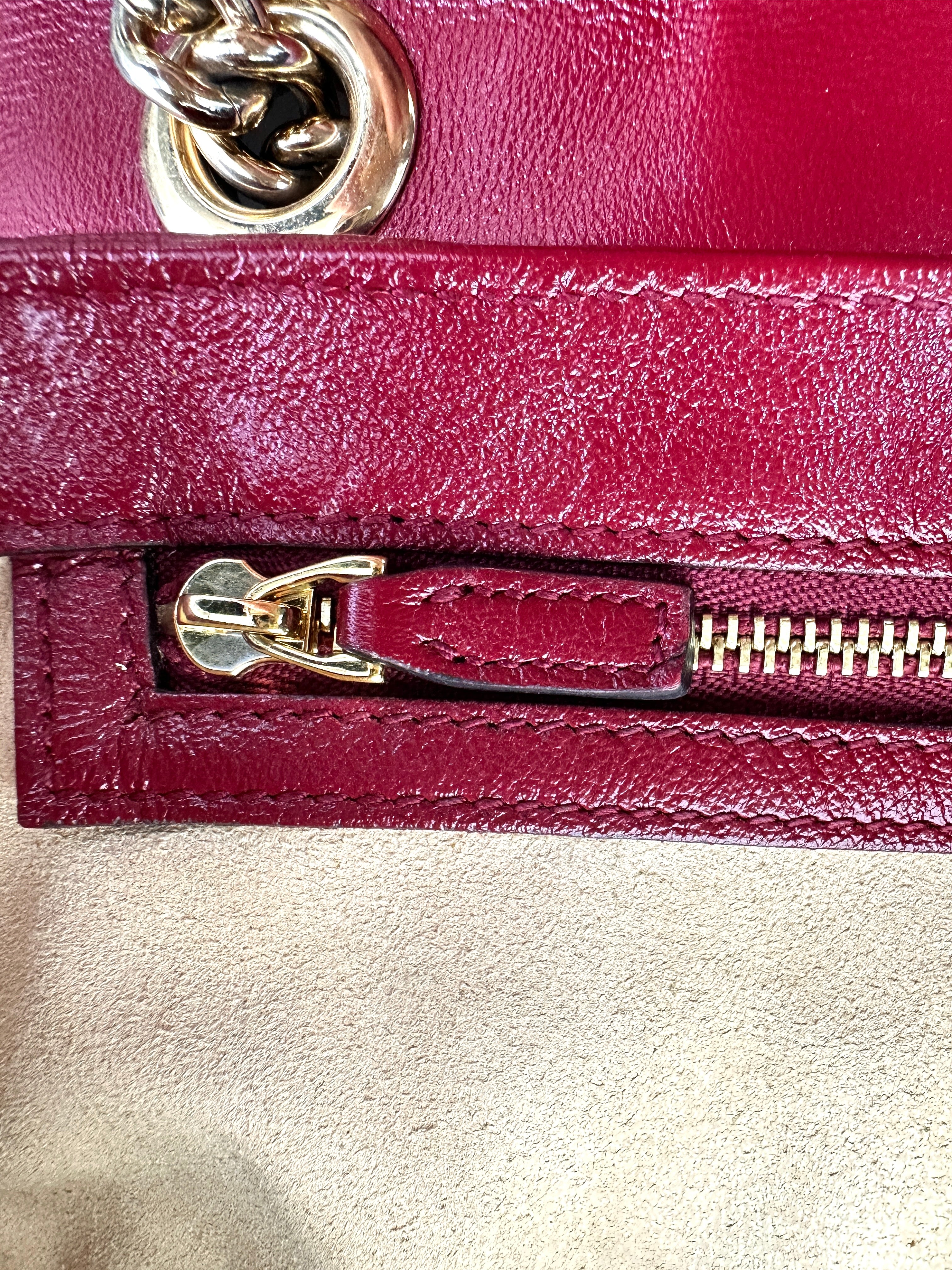 Gucci GG Marmont Beige Canvas Shoulder Bag With Red Trim GG957