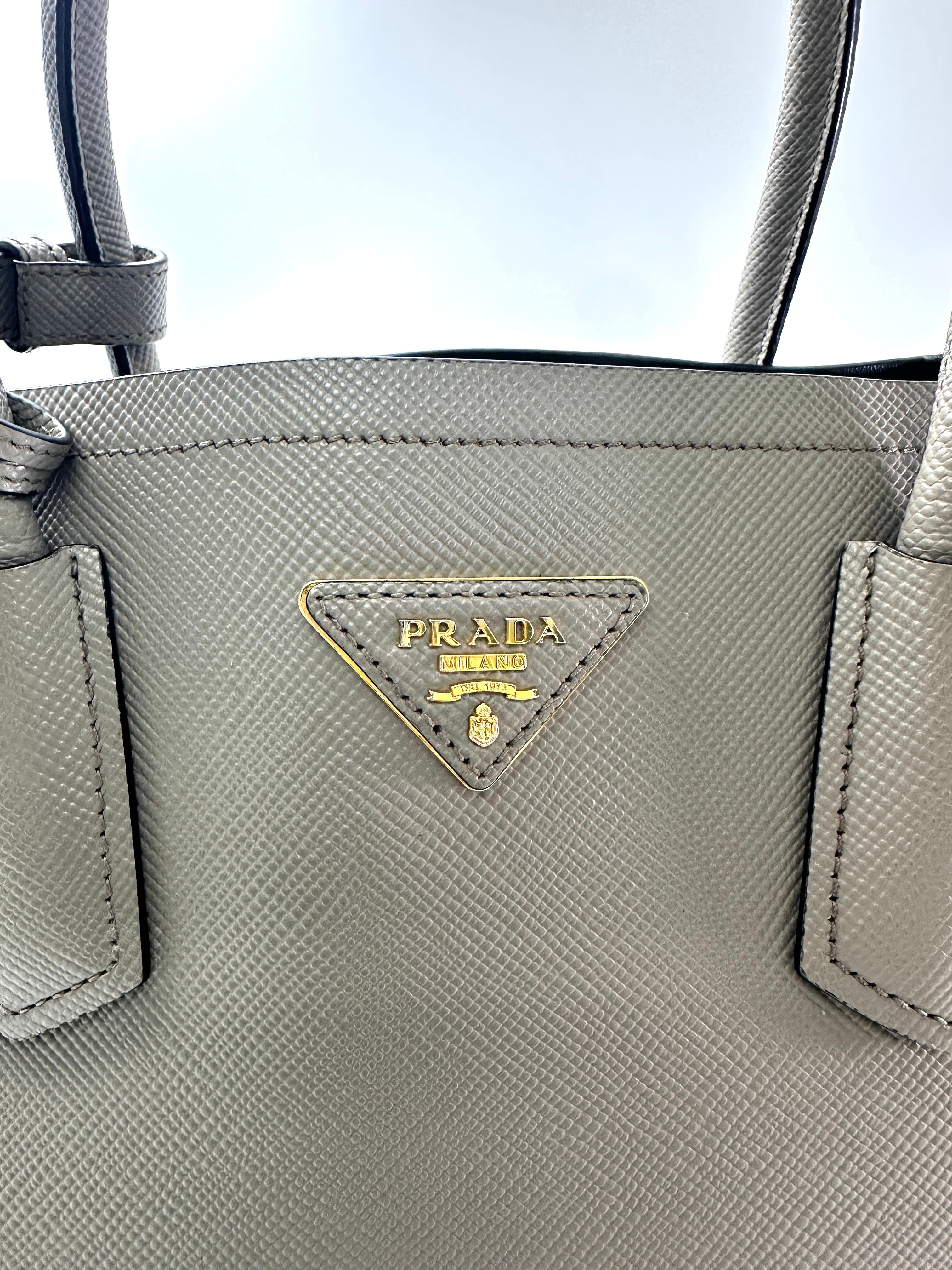 Prada Double Grey Saffiano Cuir Leather Medium Size Handle Bag PR317