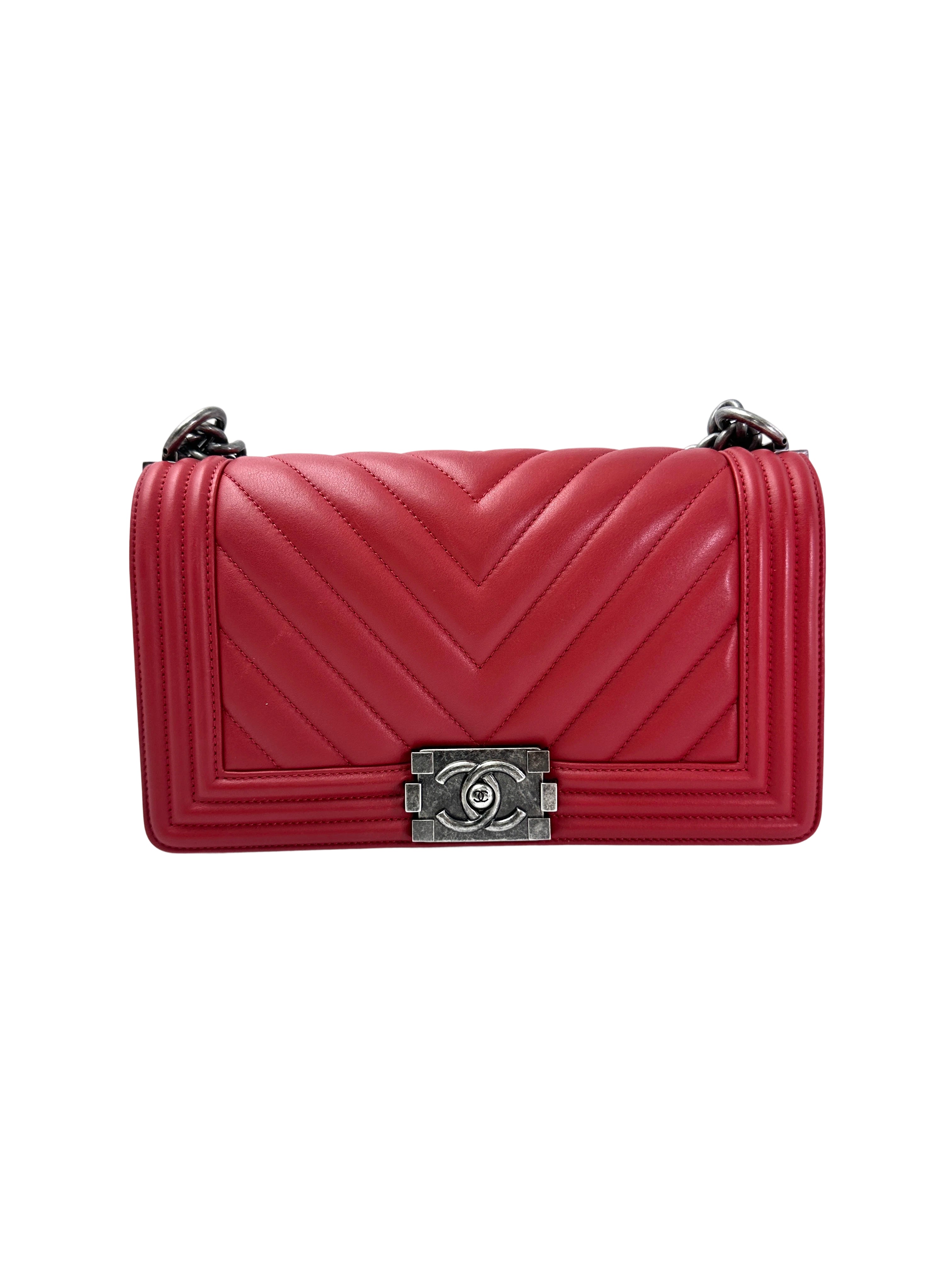 Chanel LeBoy Red Chevron Quilted Leather Flap Bag With Silver Buckle(25***10) CC1937