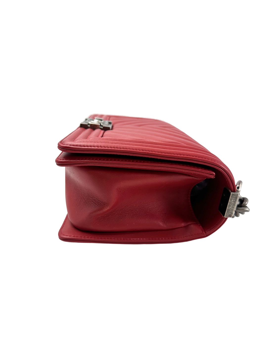 Chanel LeBoy Red Chevron Quilted Leather Flap Bag With Silver Buckle(25***10) CC1937