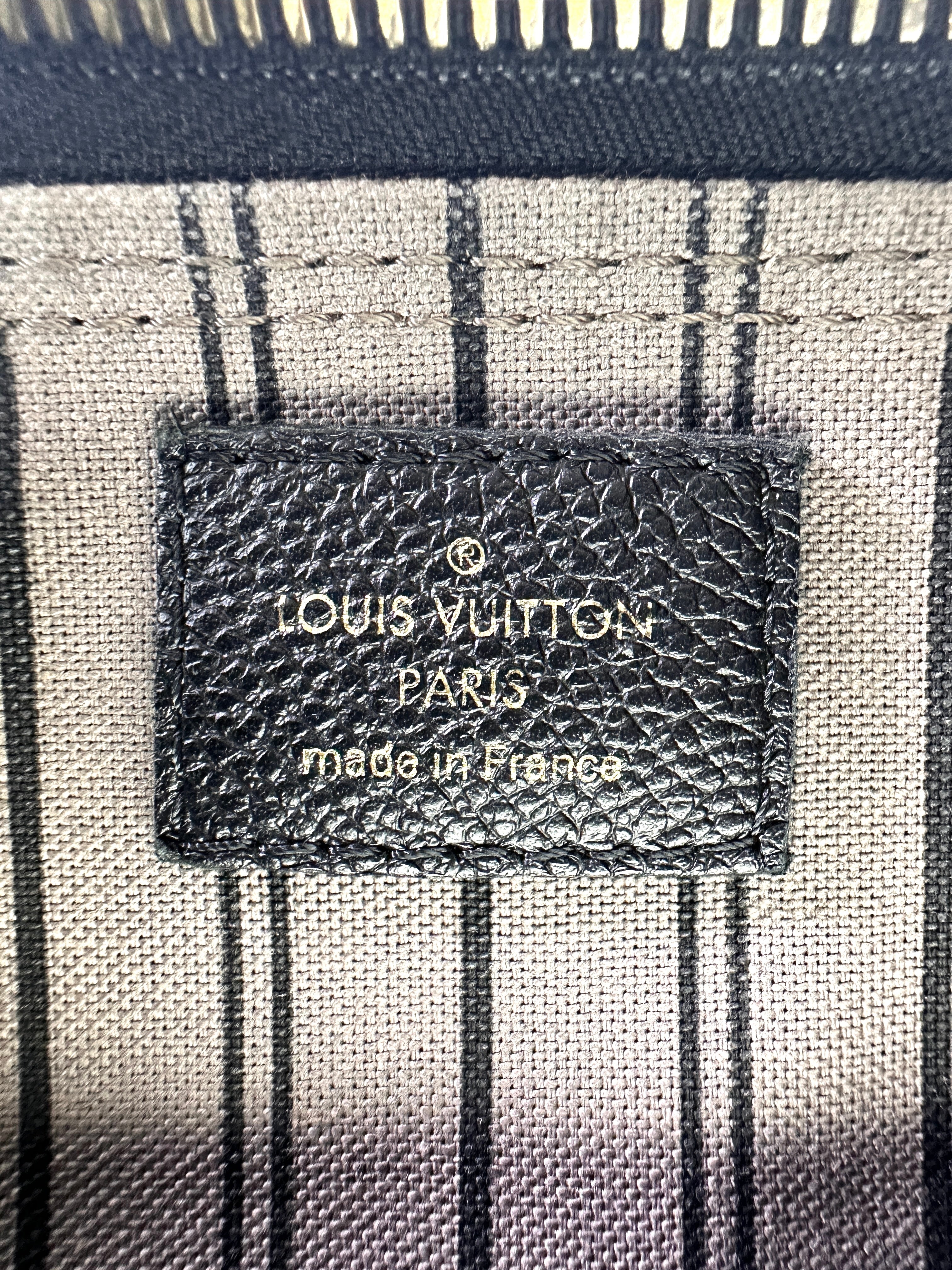 Louis Vuitton Speedy20 Black Monogram Empreinte Leather Handle Bag LV2704