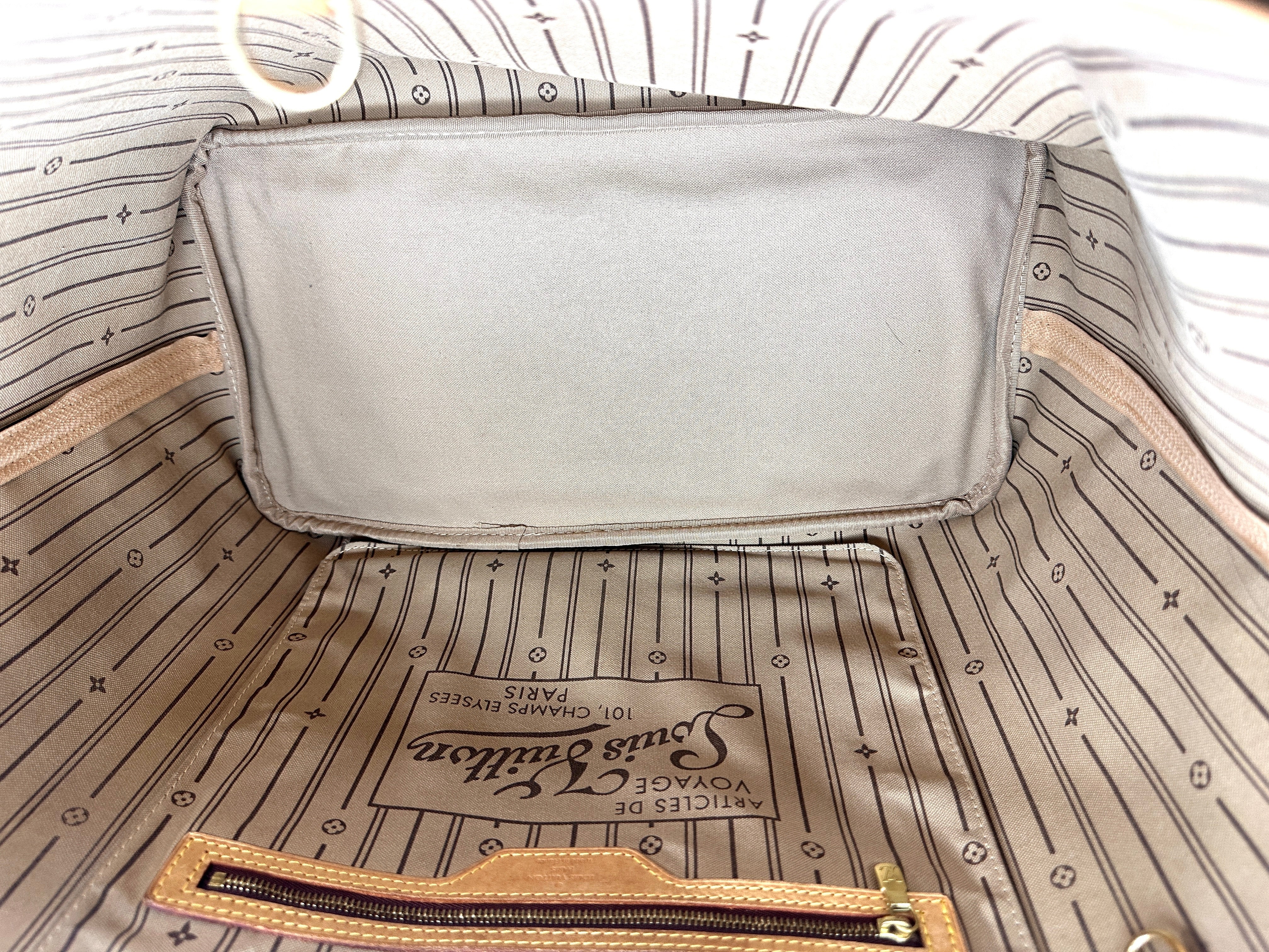 Louis Vuitton Neverfull GM Monogram Canvas Handle Bag LV2709