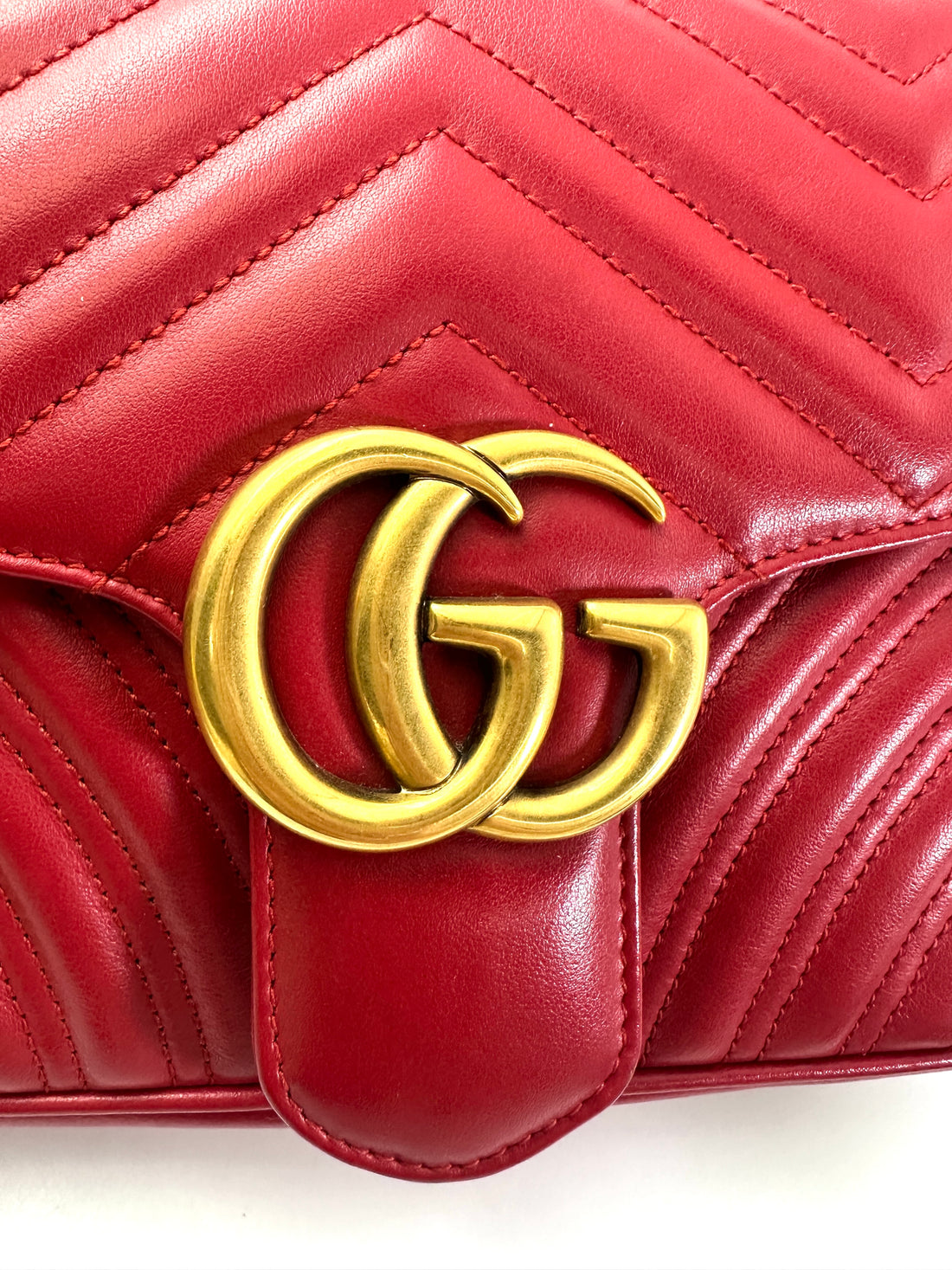 Gucci GG Marmont Red Matelasse Leather Shoulder Bag GG959