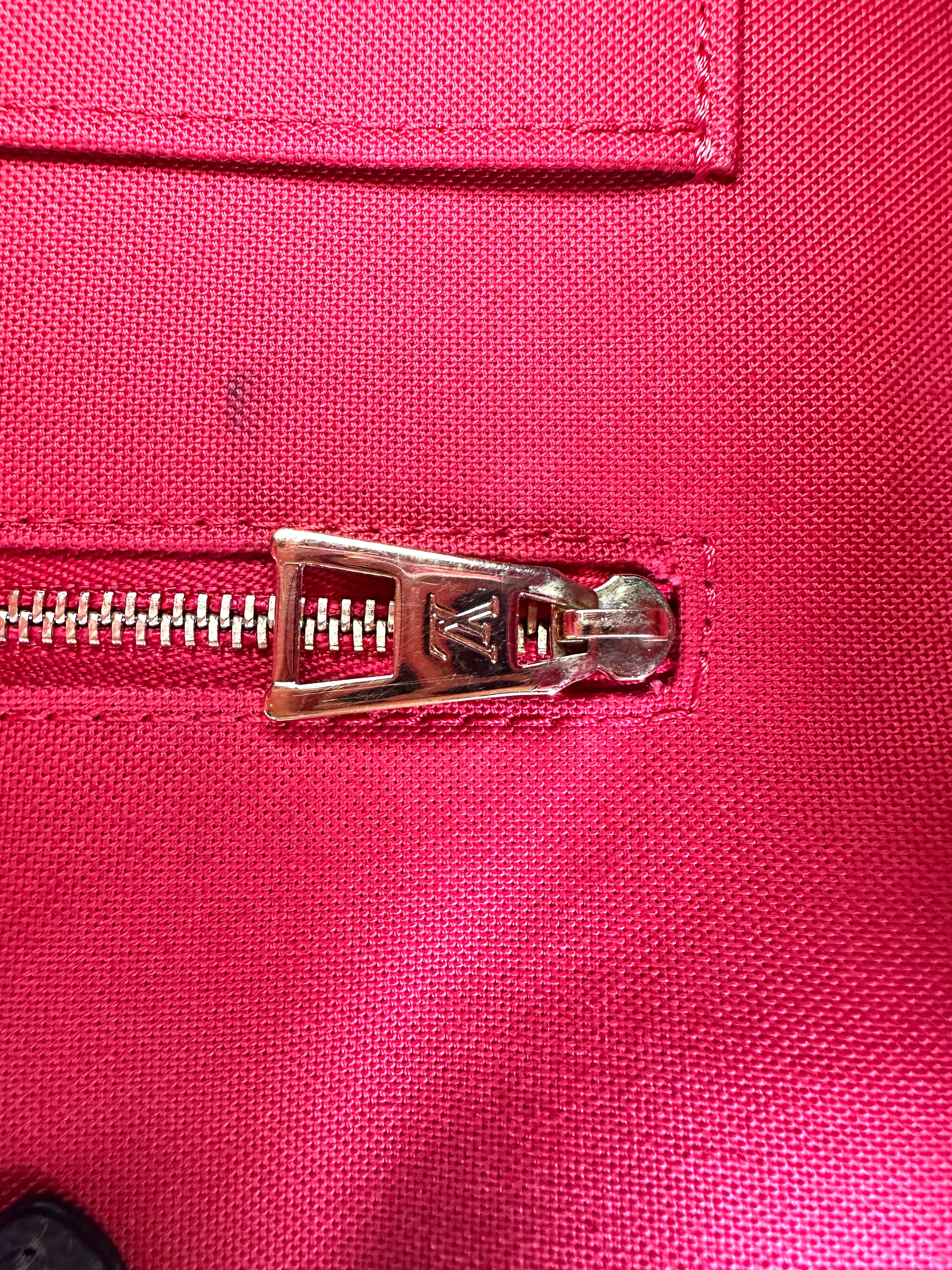 Louis Vuitton Onthego GM Monogram Canvas Handle Bag LV2713