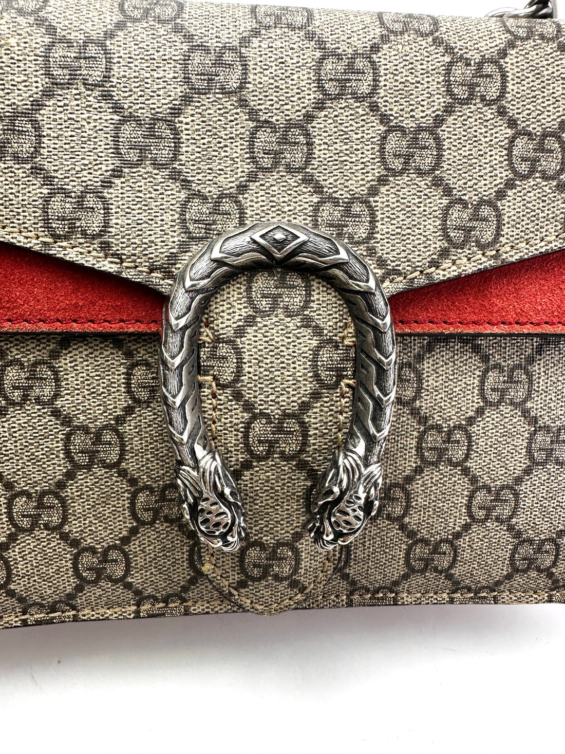 Gucci Dionysus GG Supreme Canvas Small Size Shoulder Bag With Red Trim GG967