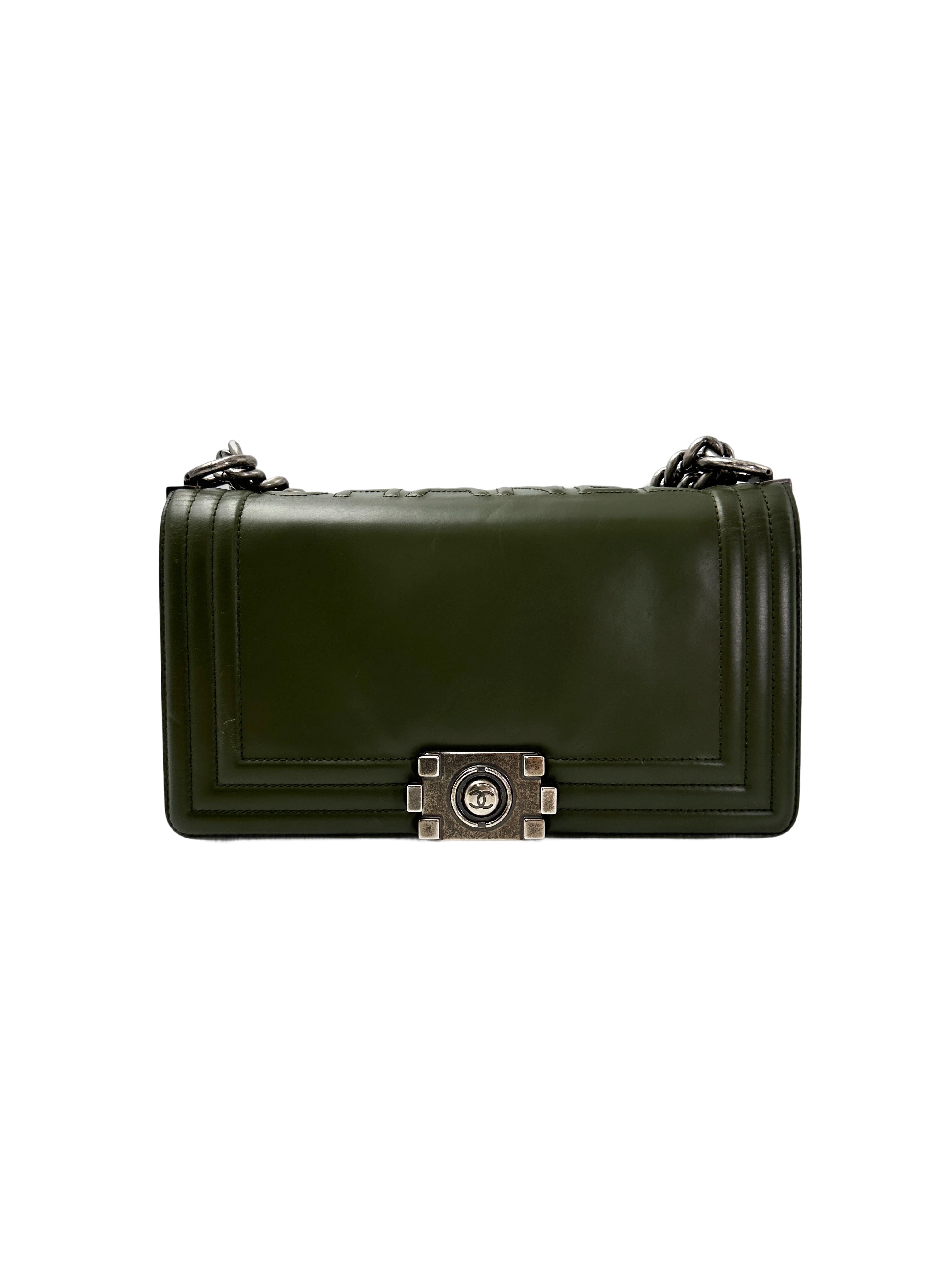 Chanel LeBoy Green Leather Medium Size Flap Bag(15***19) CC1945