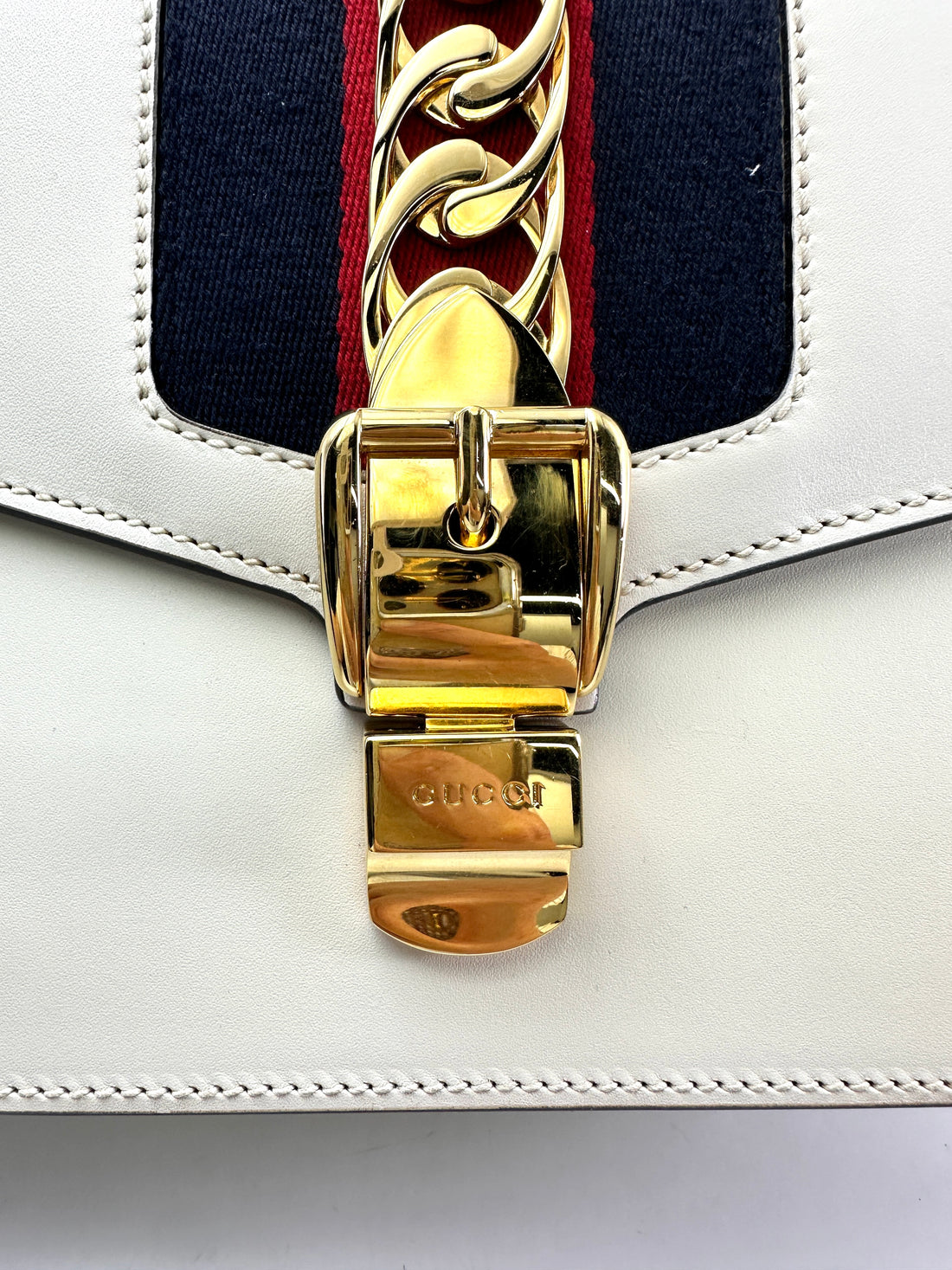 Gucci Sylvie White Leather Shoulder Bag GG970
