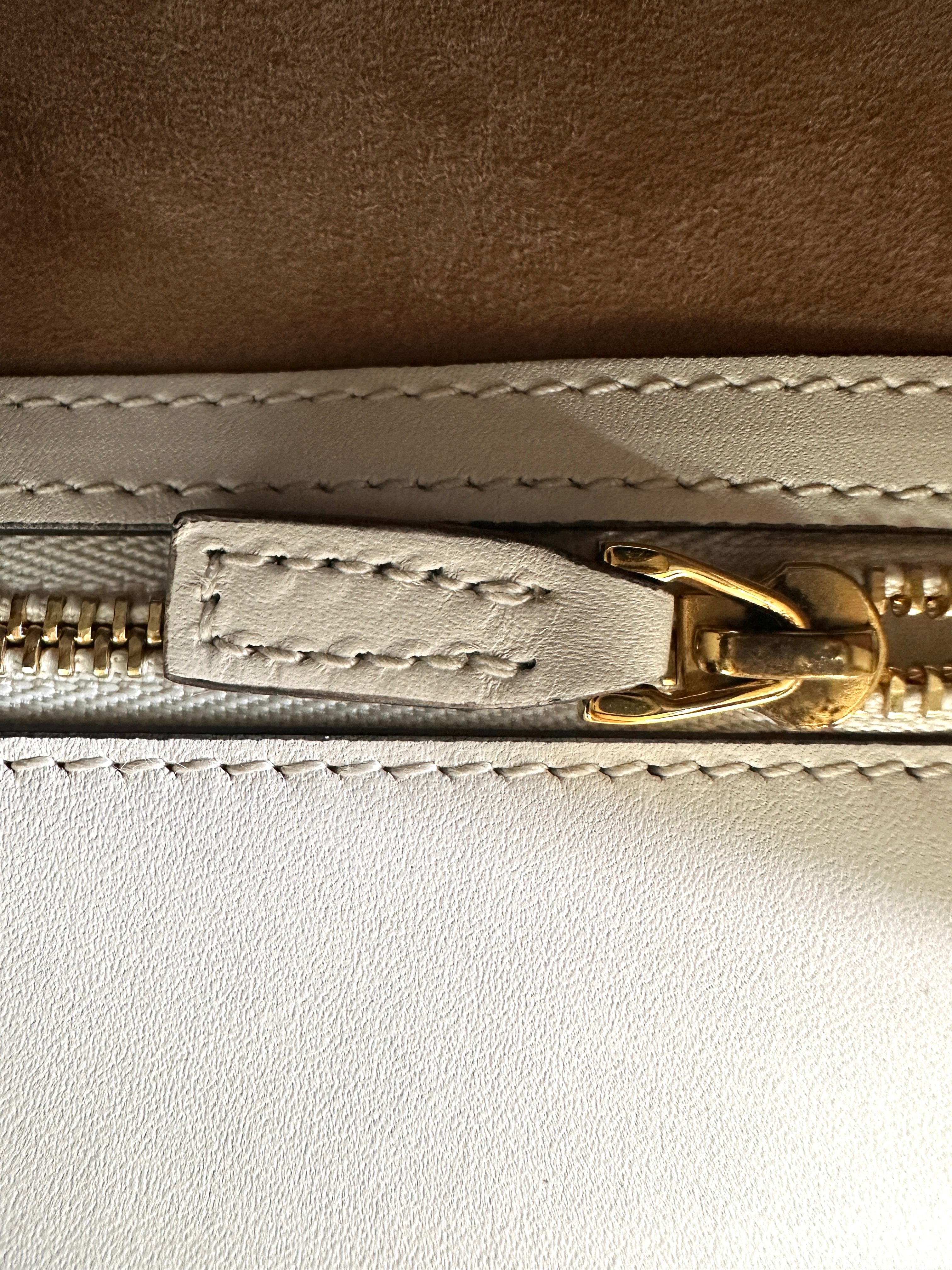 Gucci Sylvie White Leather Shoulder Bag GG970
