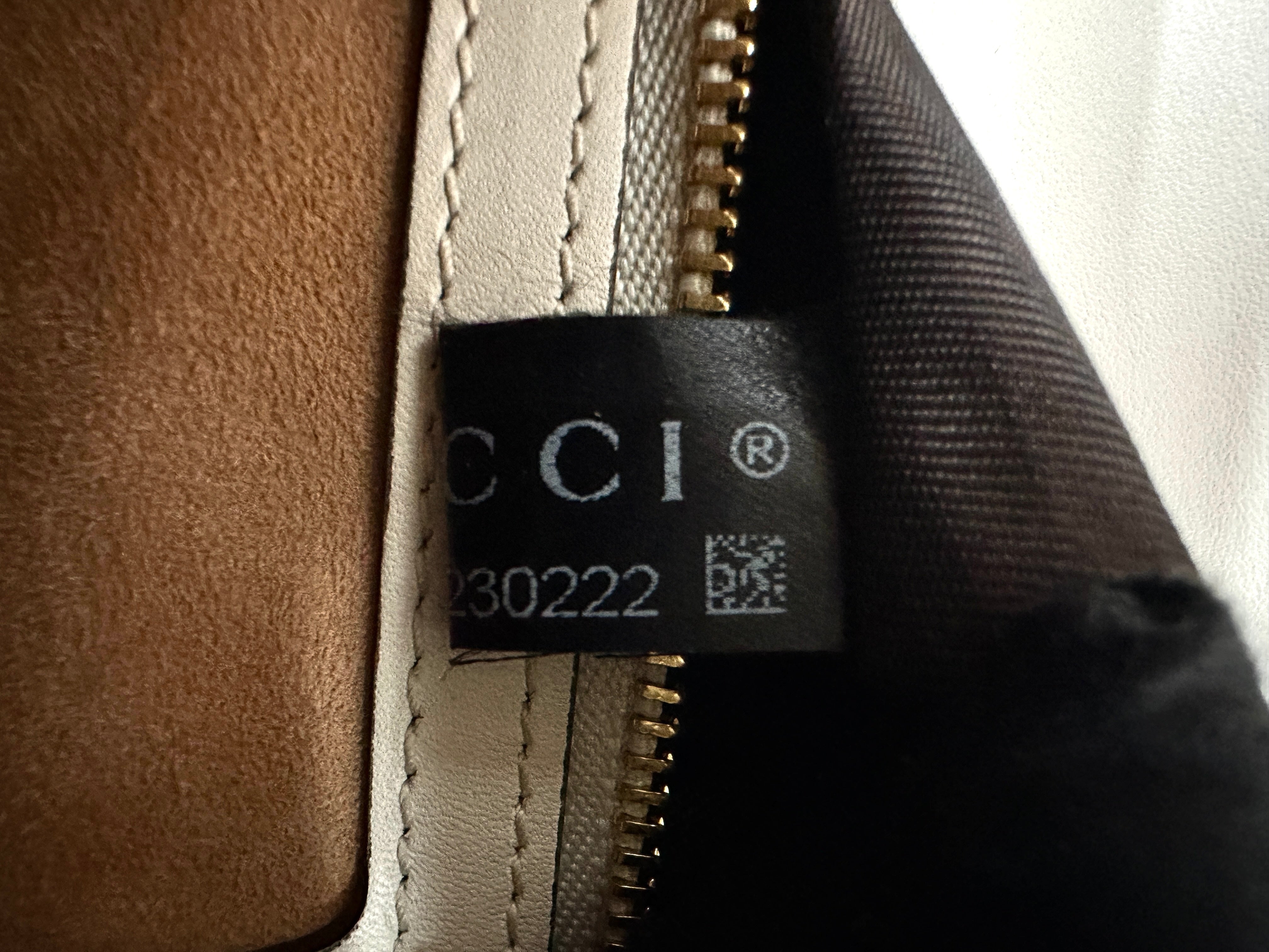 Gucci Sylvie White Leather Shoulder Bag GG970