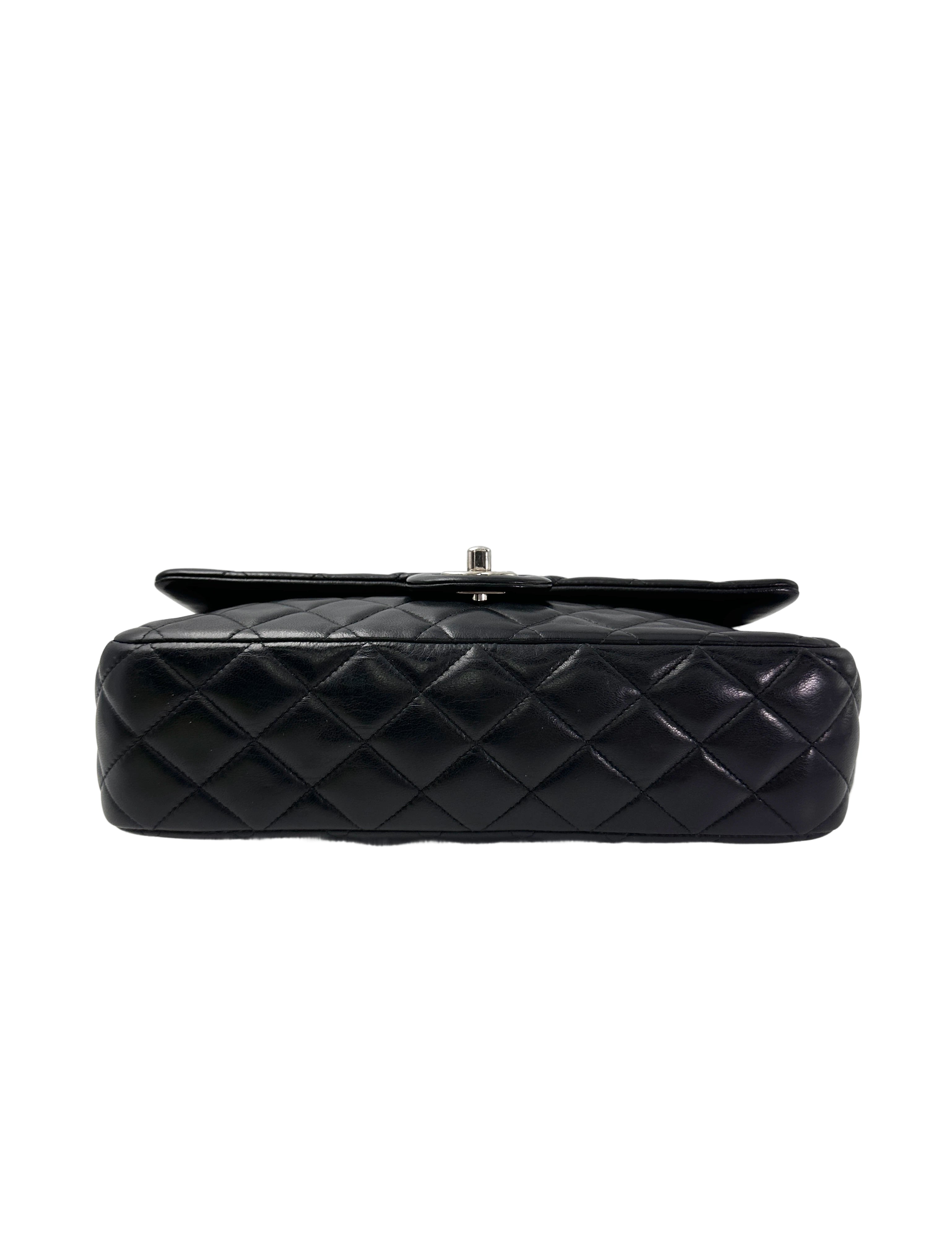 Chanel Classic Flap Black Quilted Lambskin Medium Size Shoulder Bag With Valentine Charms(19***54) CC1947
