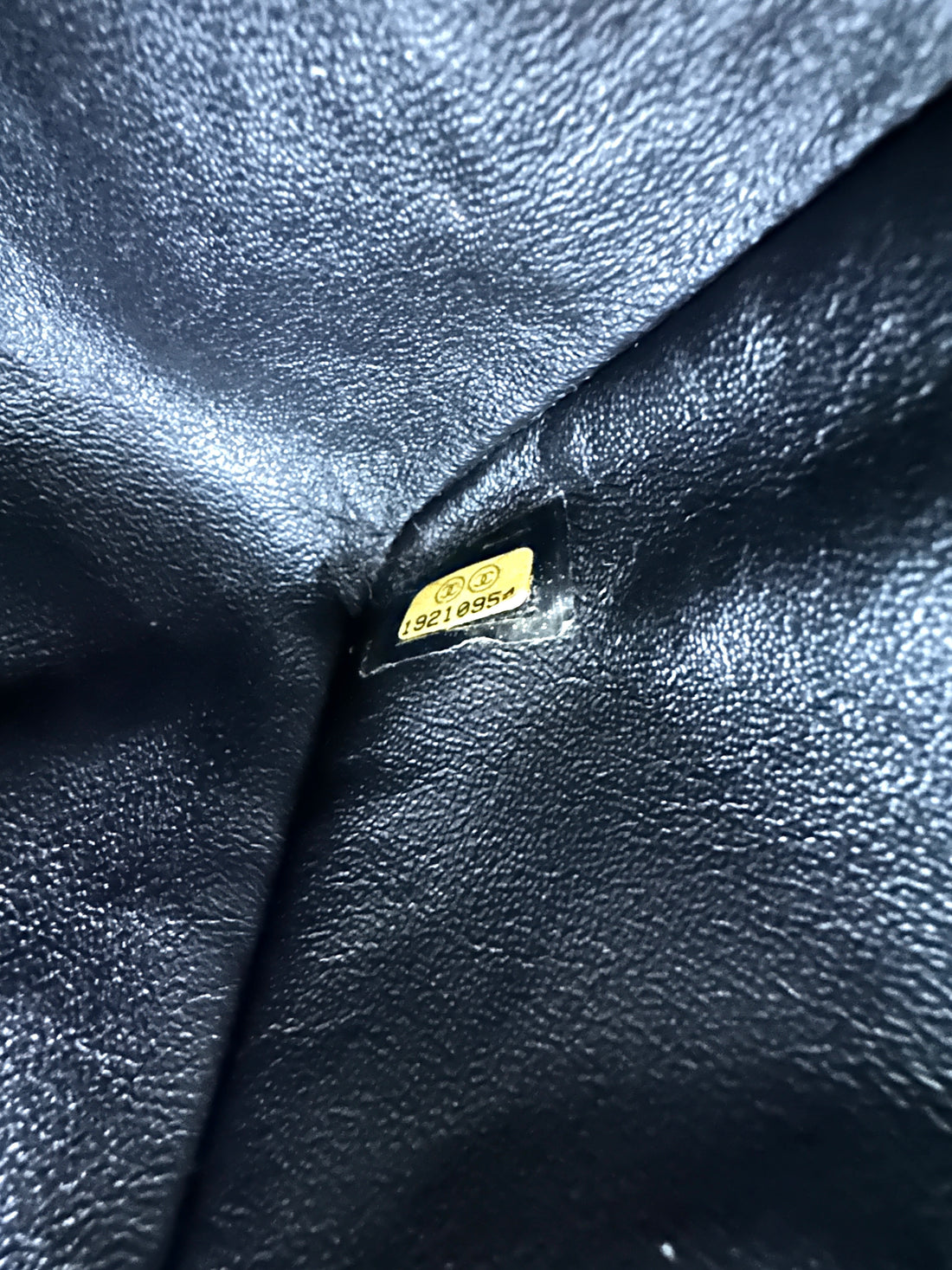 Chanel Classic Flap Black Quilted Lambskin Medium Size Shoulder Bag With Valentine Charms(19***54) CC1947