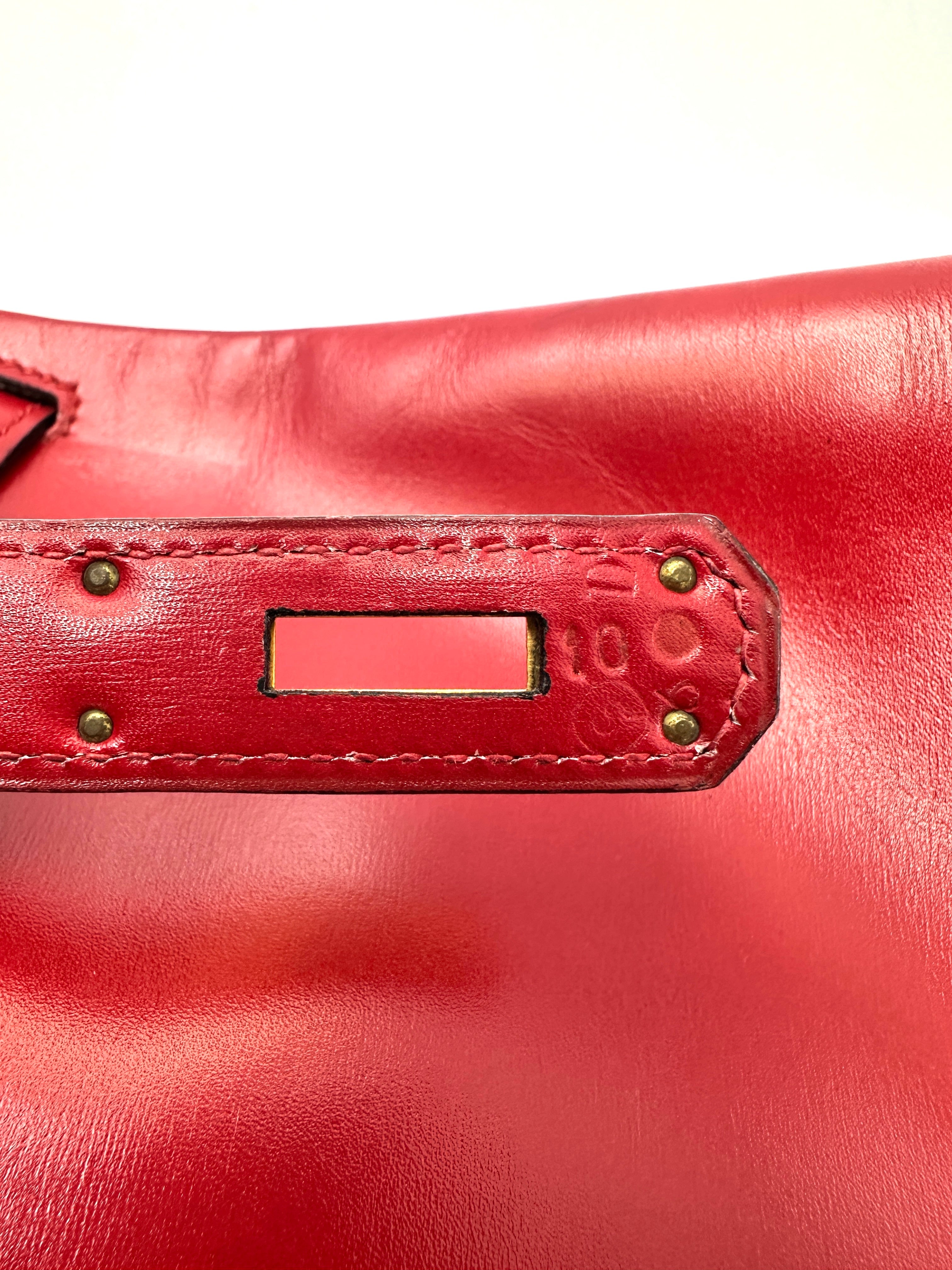 Hermes Kelly Red Leather Handle Bag With Gold Buckle HR109