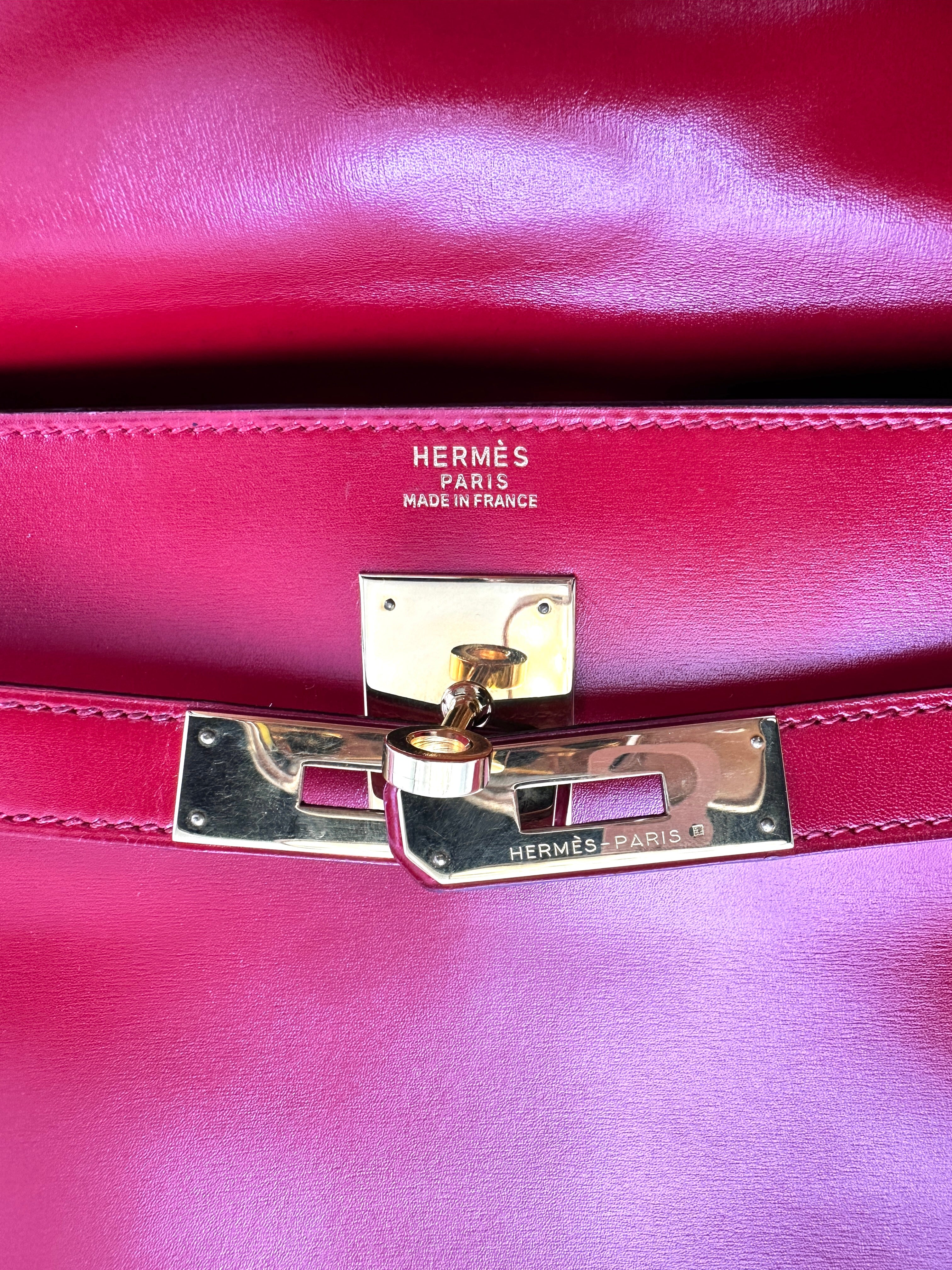 Hermes Kelly Red Leather Handle Bag With Gold Buckle HR109